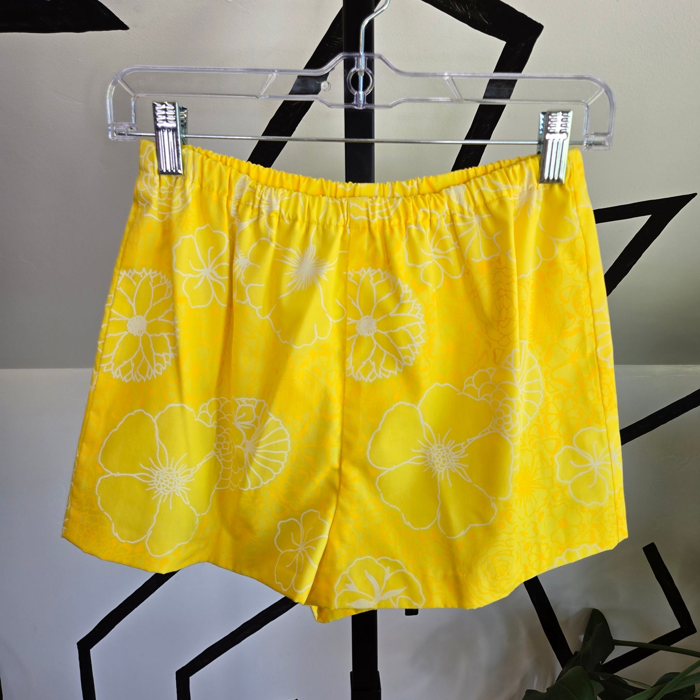 Vintage 1970s The Lilly by Lilly Pulitzer Inc Yellow Two Piece Set