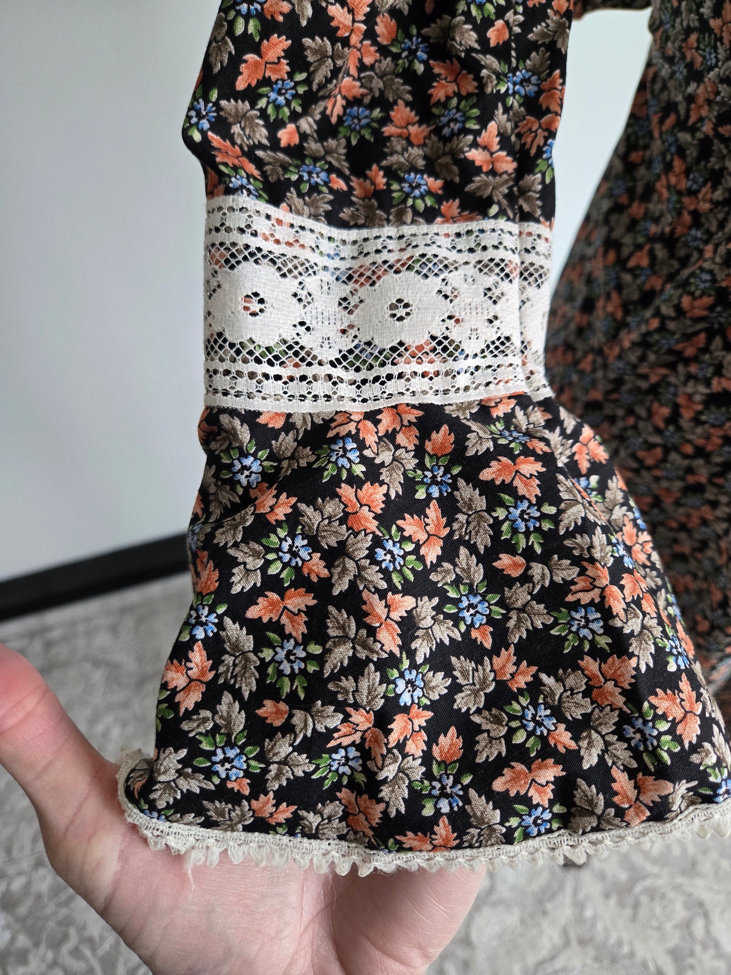 Wendy Bird Vintage 1960s Prairie Dress With Lace Bib - XS/S