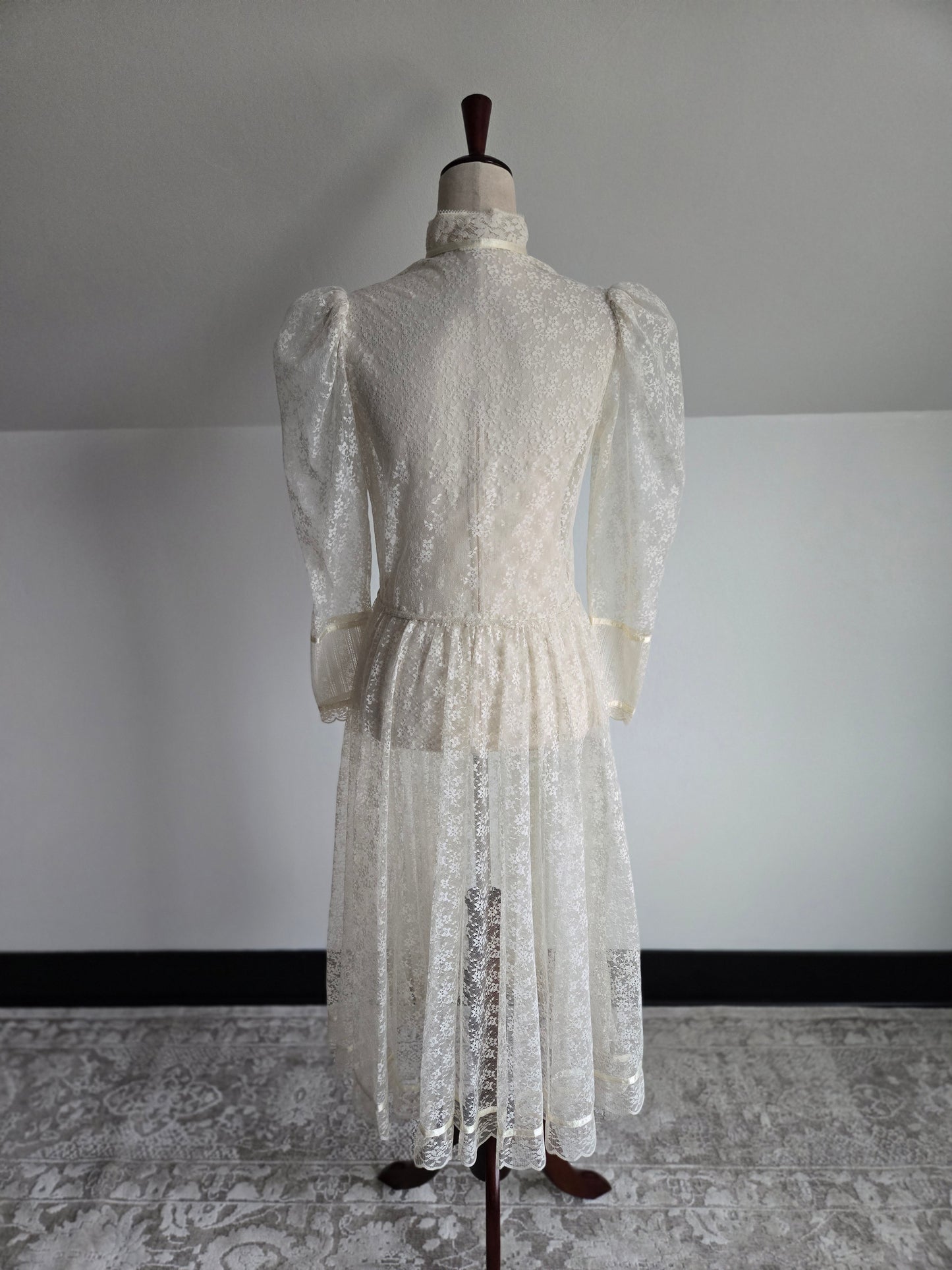 Gunne Sax Vintage Fully Shear Lace Dress - Medium
