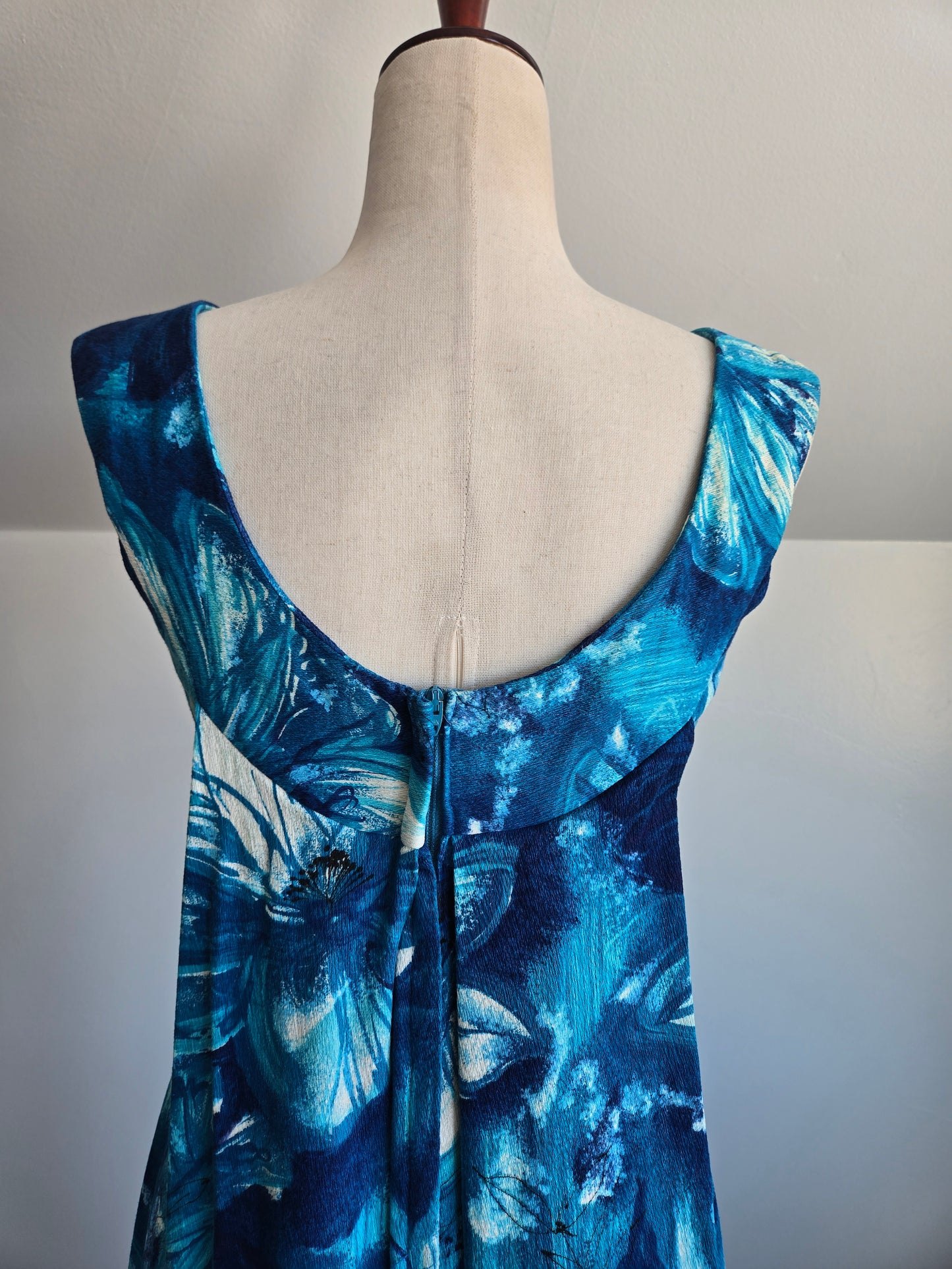 Royal Hawaiian Barkcloth Blue Floral Made in Hawaii Dress - Small