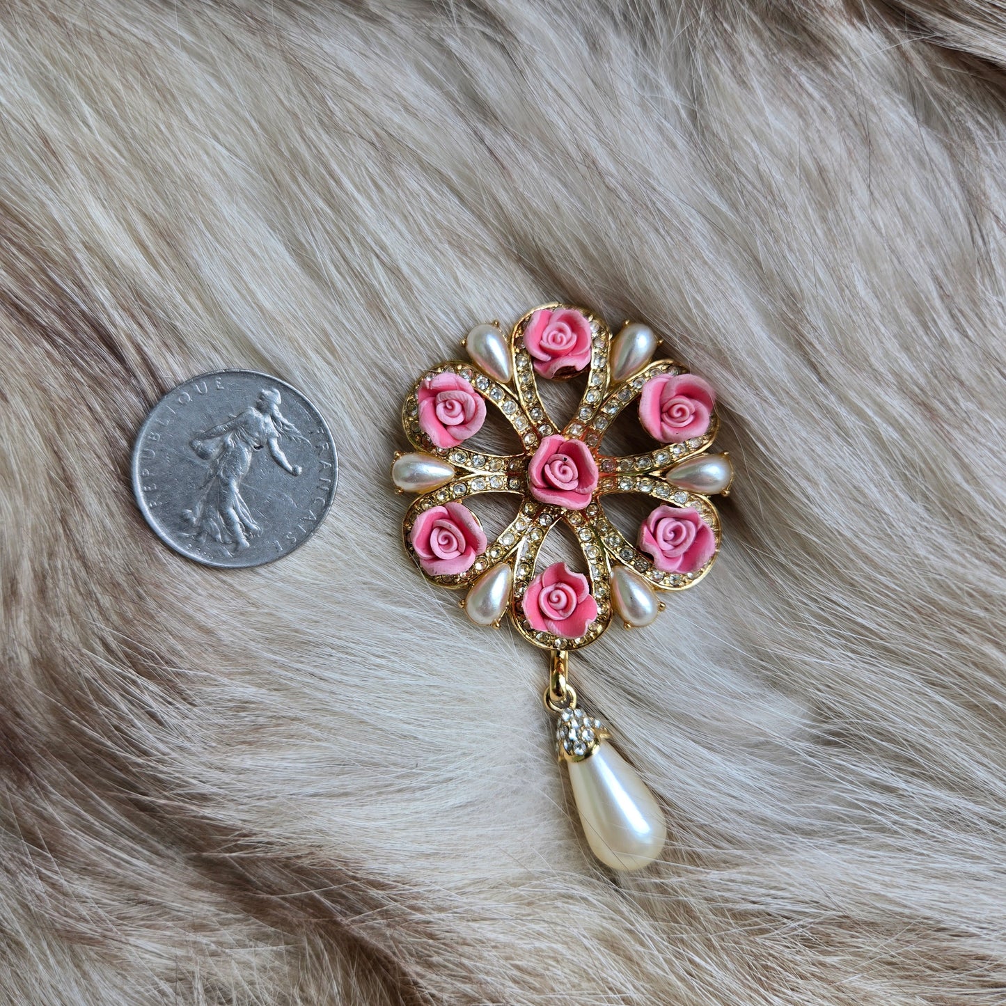 Pink Flowers and Pearls Gold Vintage Dangle Brooch