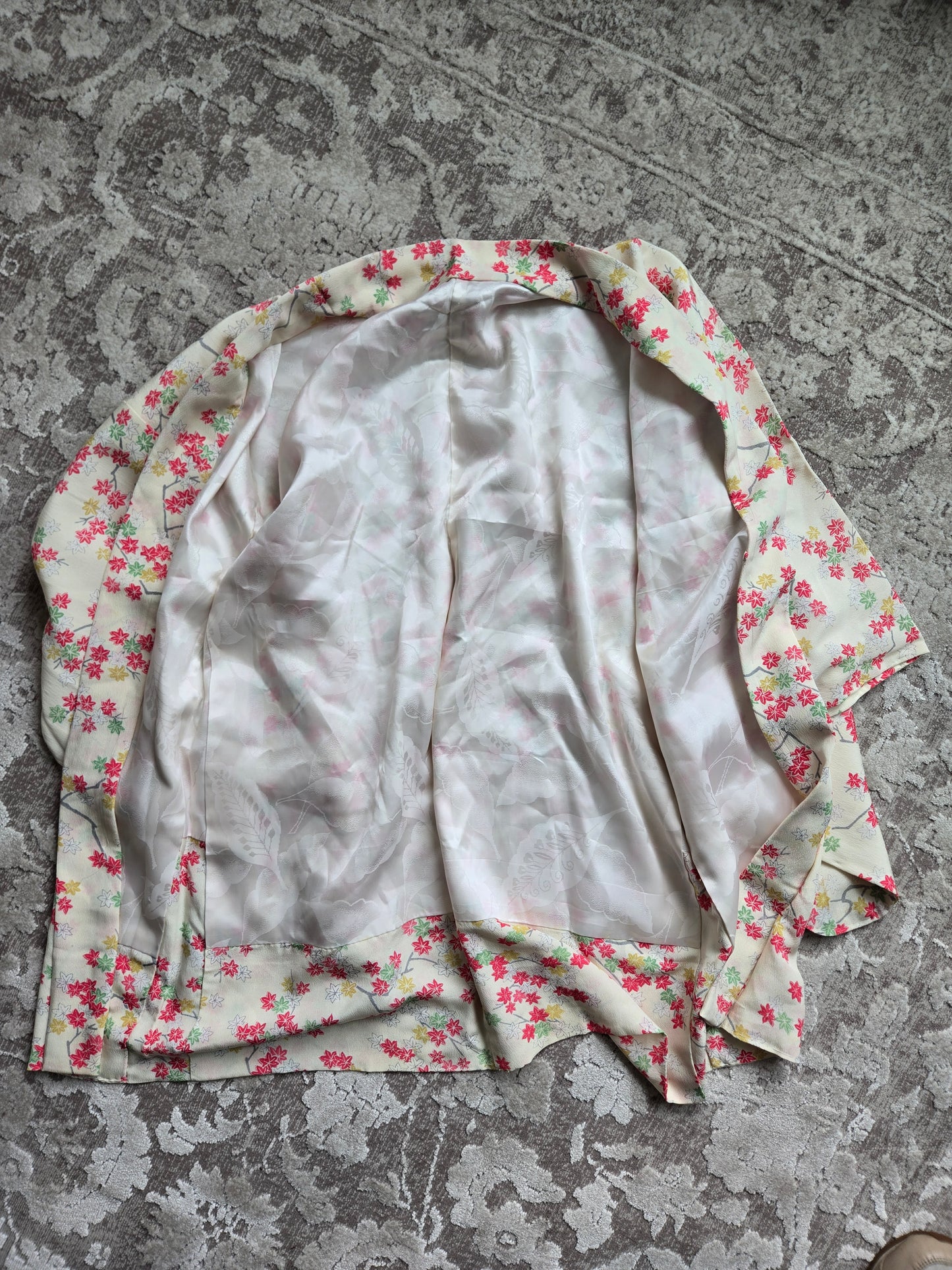 Authentic Silk Japanese Short Kimono - L/XL