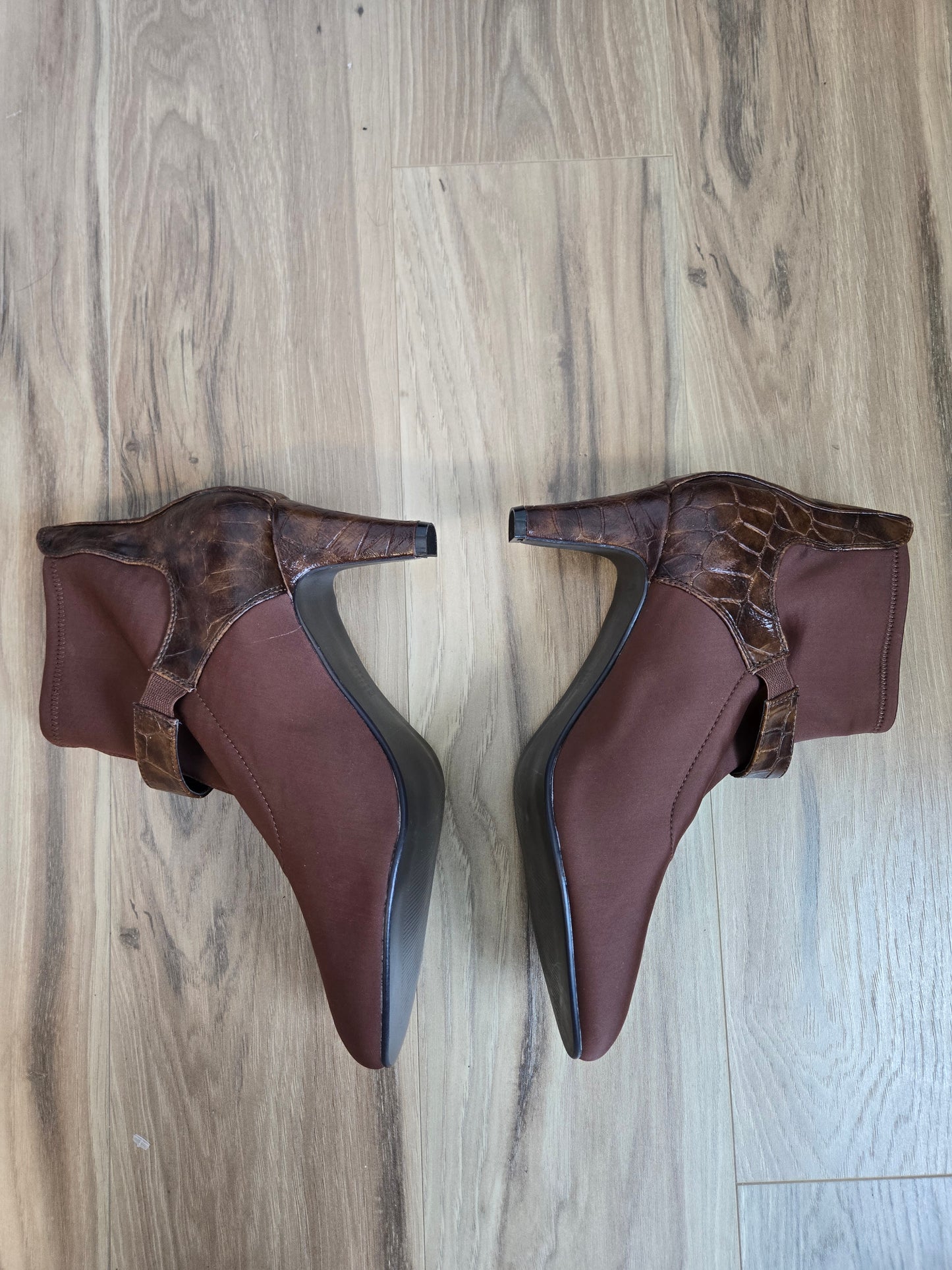 AJ Valenci Vintage Chocolate Brown Heeled Boots - Size 11