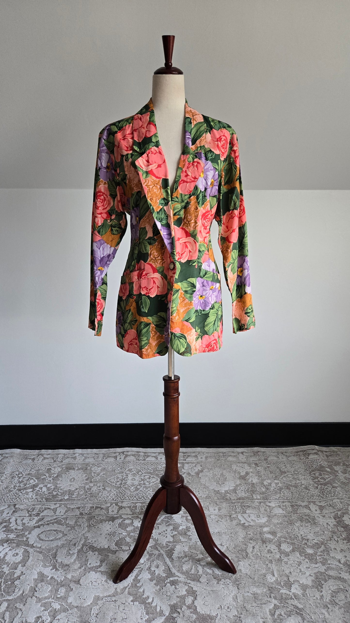 Carol Anderson Collection Vintage Floral Rayon Blazer - medium