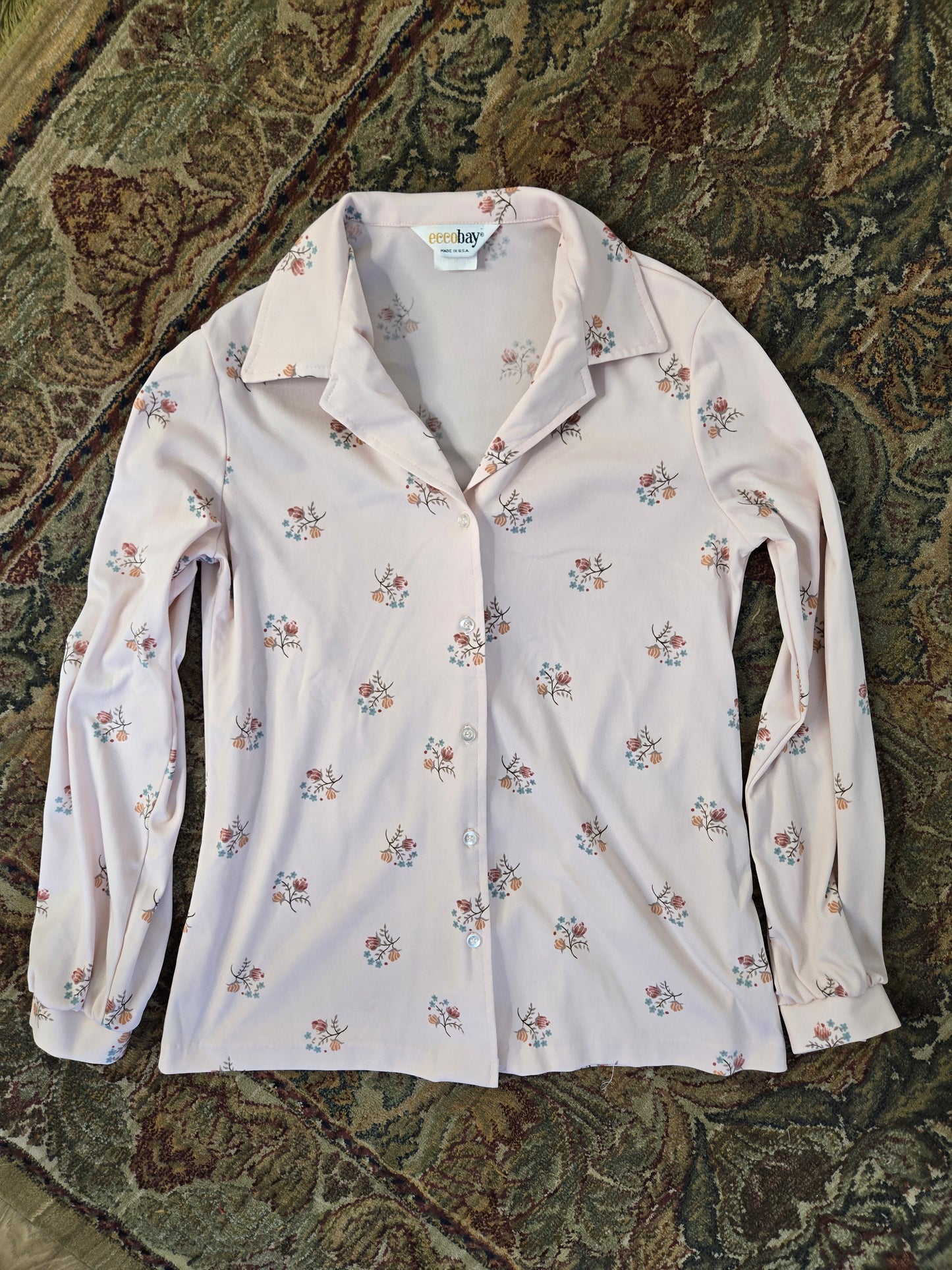 Ecco Bay Vintage 70s Pink Whimsy Floral Top - medium
