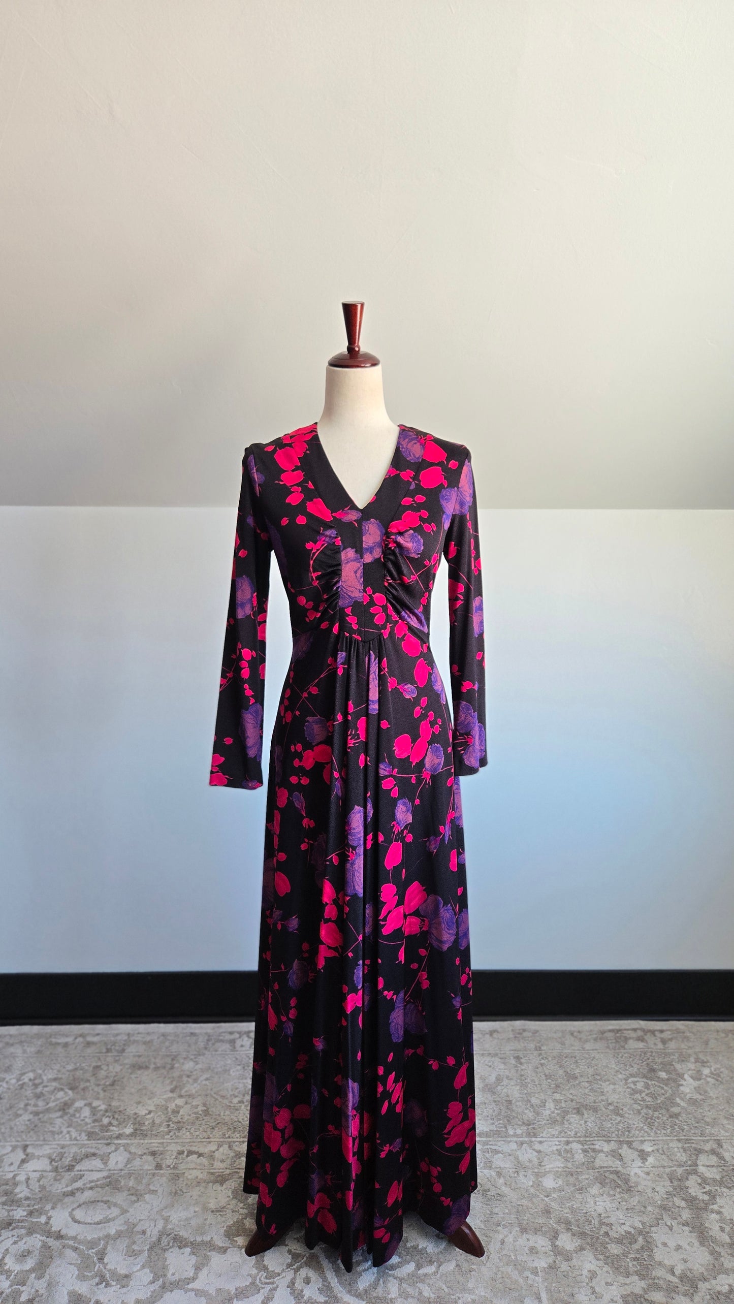 Vintage 70s Novelty Floral Print Maxi Dress - S/M/L