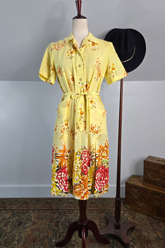 A Nancy Frock 60s Cotton House Dress - small/medium