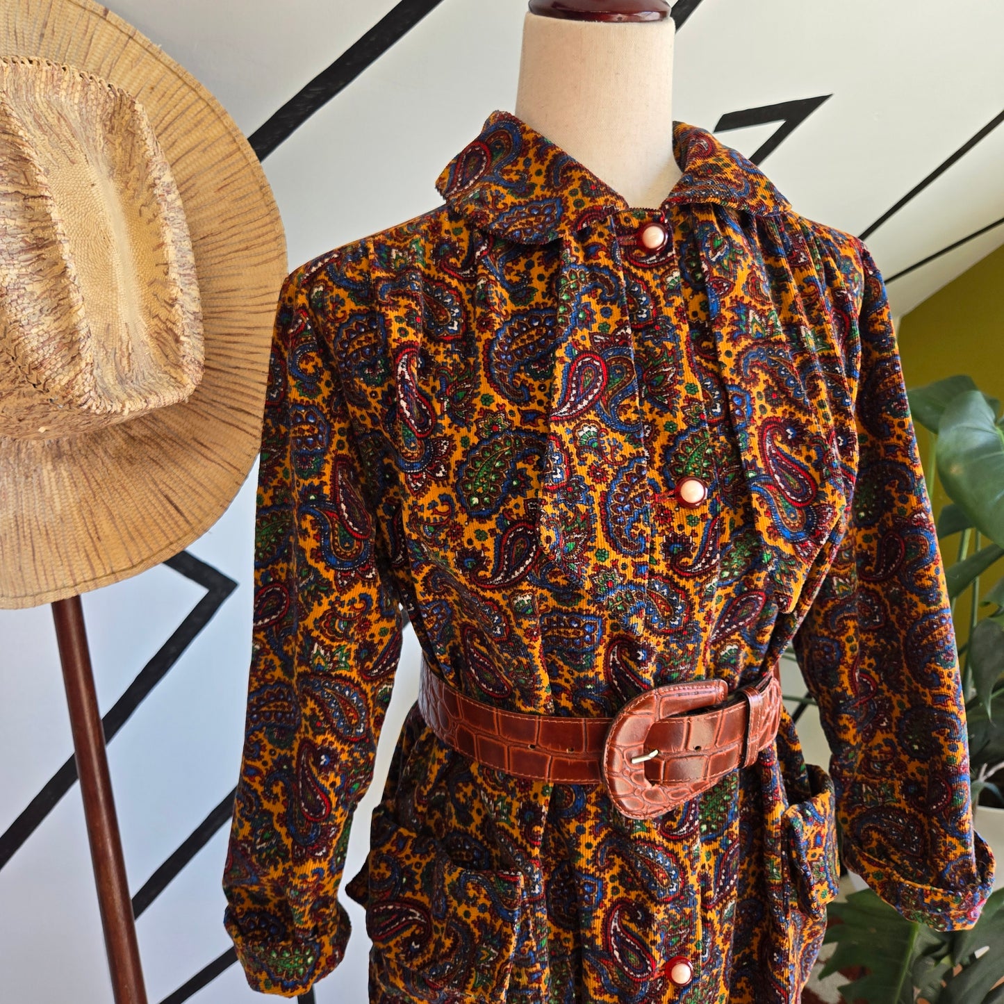 Handmade 60s Paisley Corduroy Button Down Dress with Neck Tie - XL