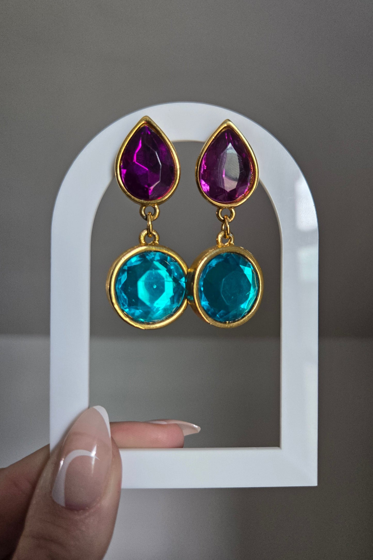 Chunky Gem Vintage Dangle Earrings - Post Back