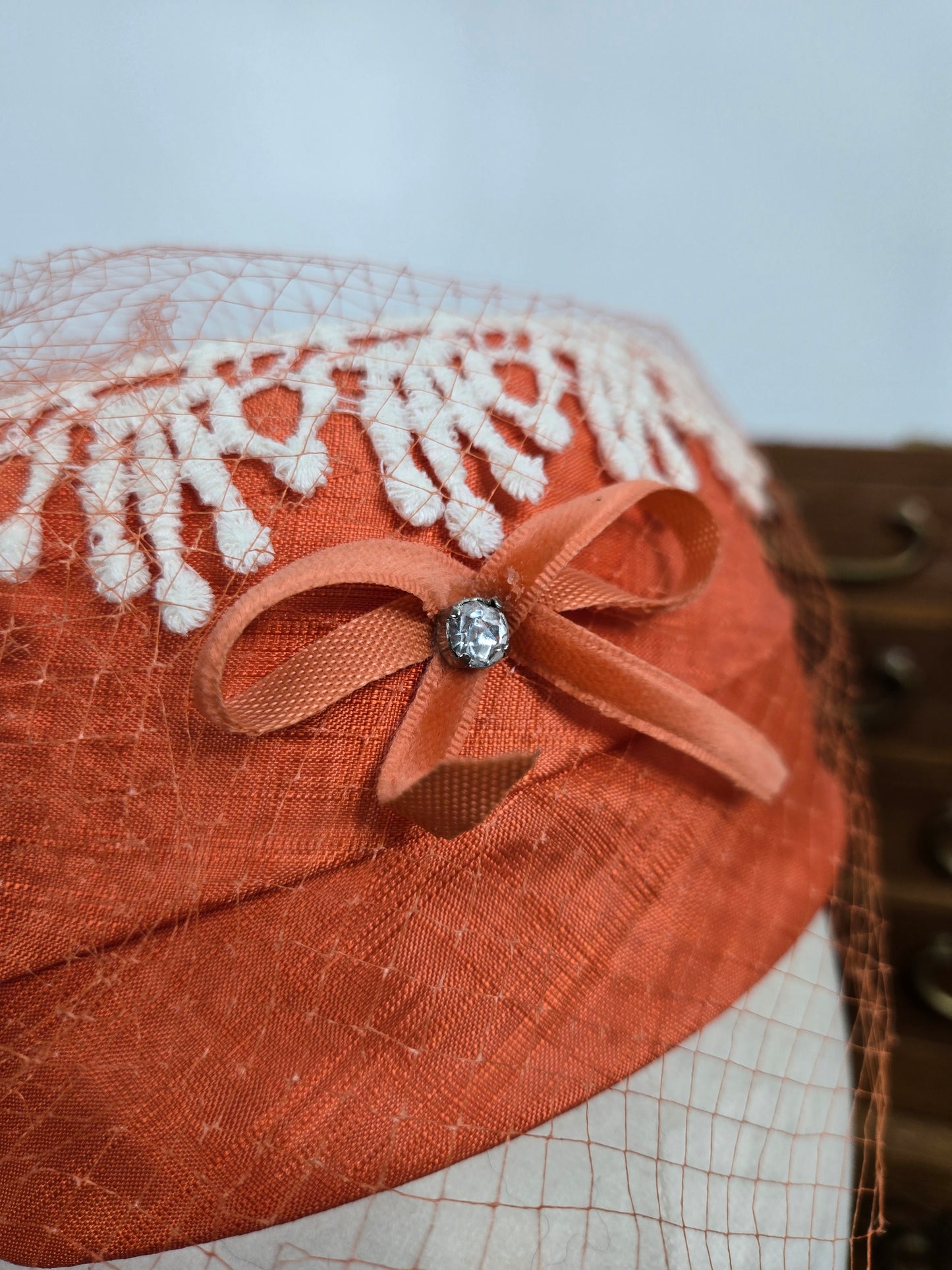1950s Vintage Peachy Orange Pillbox Hat