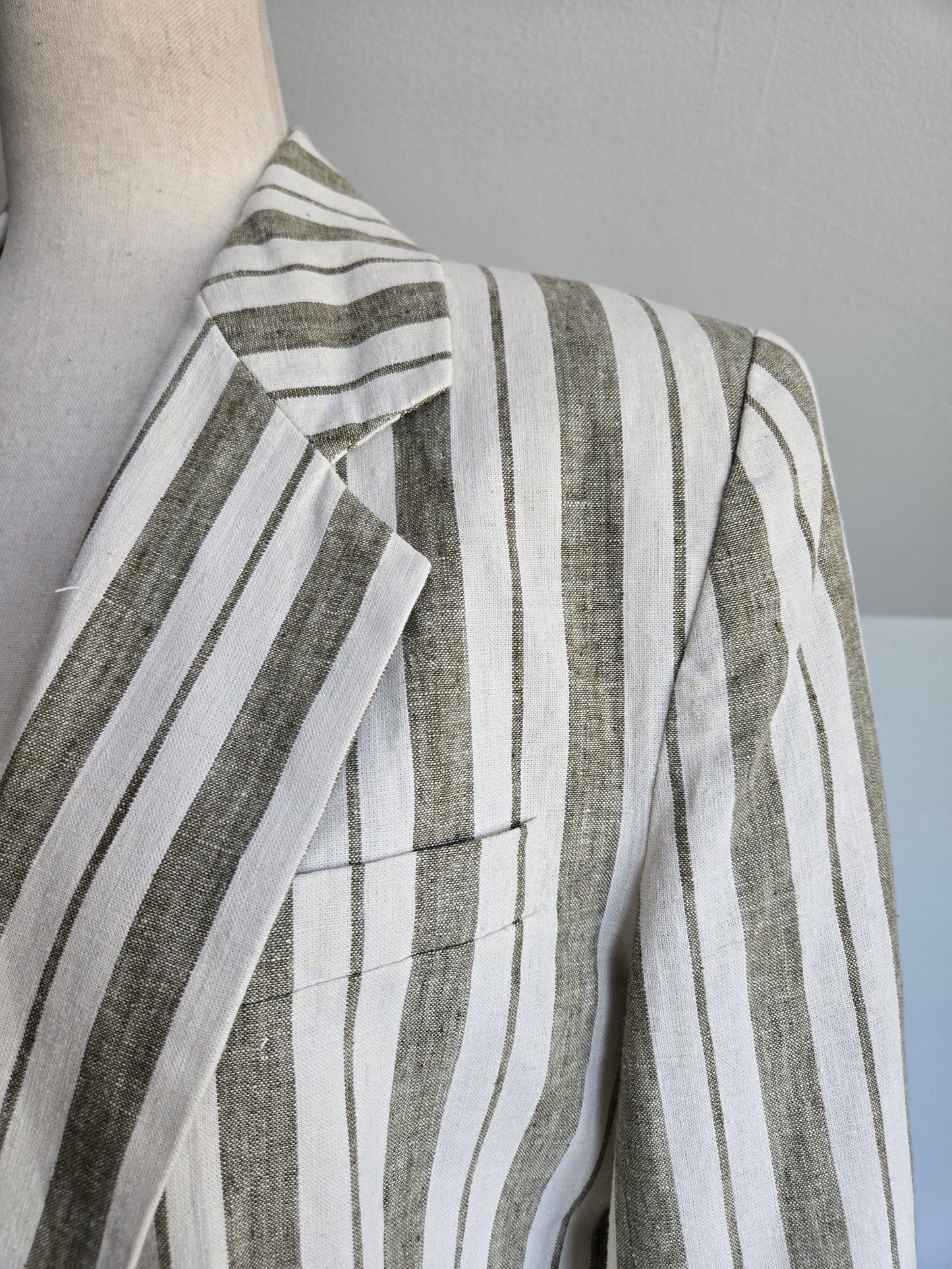 Vintage F. Options Linen/Cotton Blend Striped Blazer - Medium