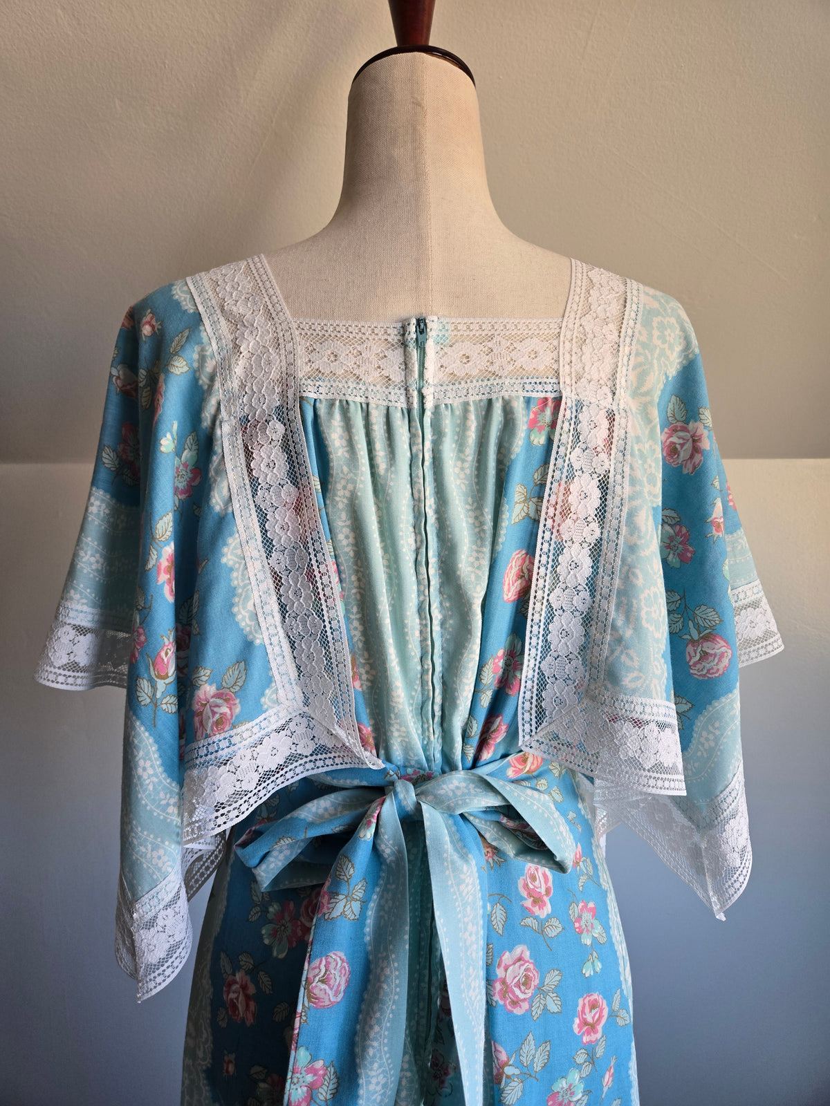 Vintage 70s Sears Cotton Floral Whimsy Dress - medium