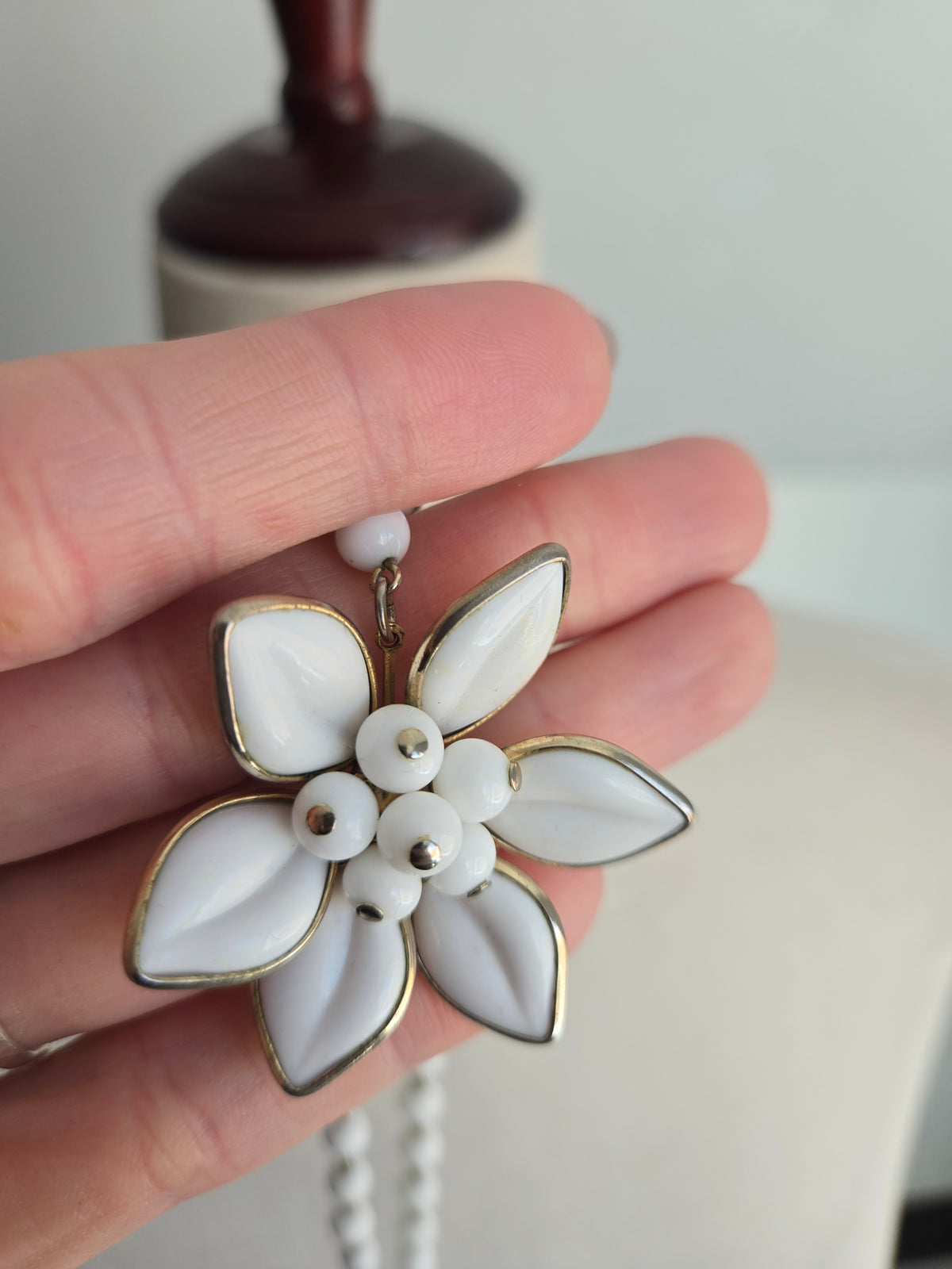 Vintage Milk Glass Flower Necklace