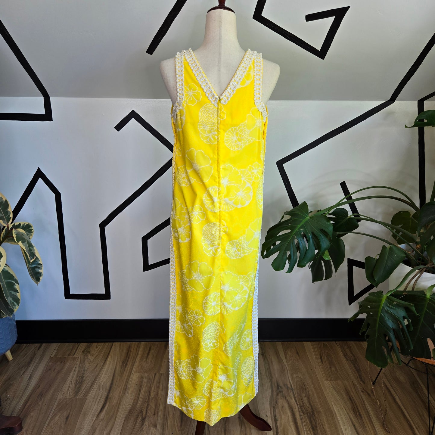 Vintage 1970s The Lilly by Lilly Pulitzer Inc Yellow Two Piece Set