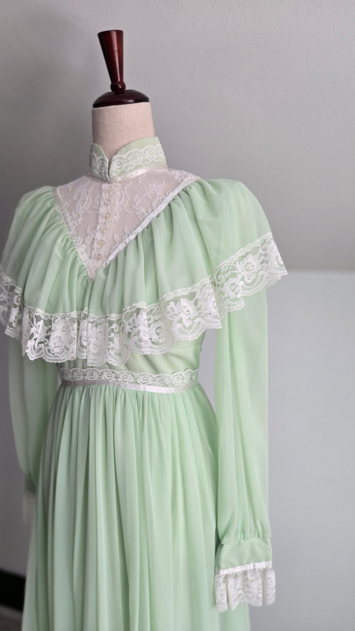 Vintage 1970s Union Made Lime Green Coquette Formal Dress - Small