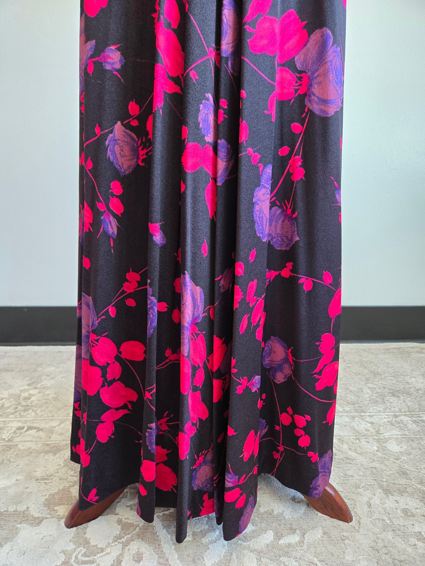 Vintage 70s Novelty Floral Print Maxi Dress - S/M/L