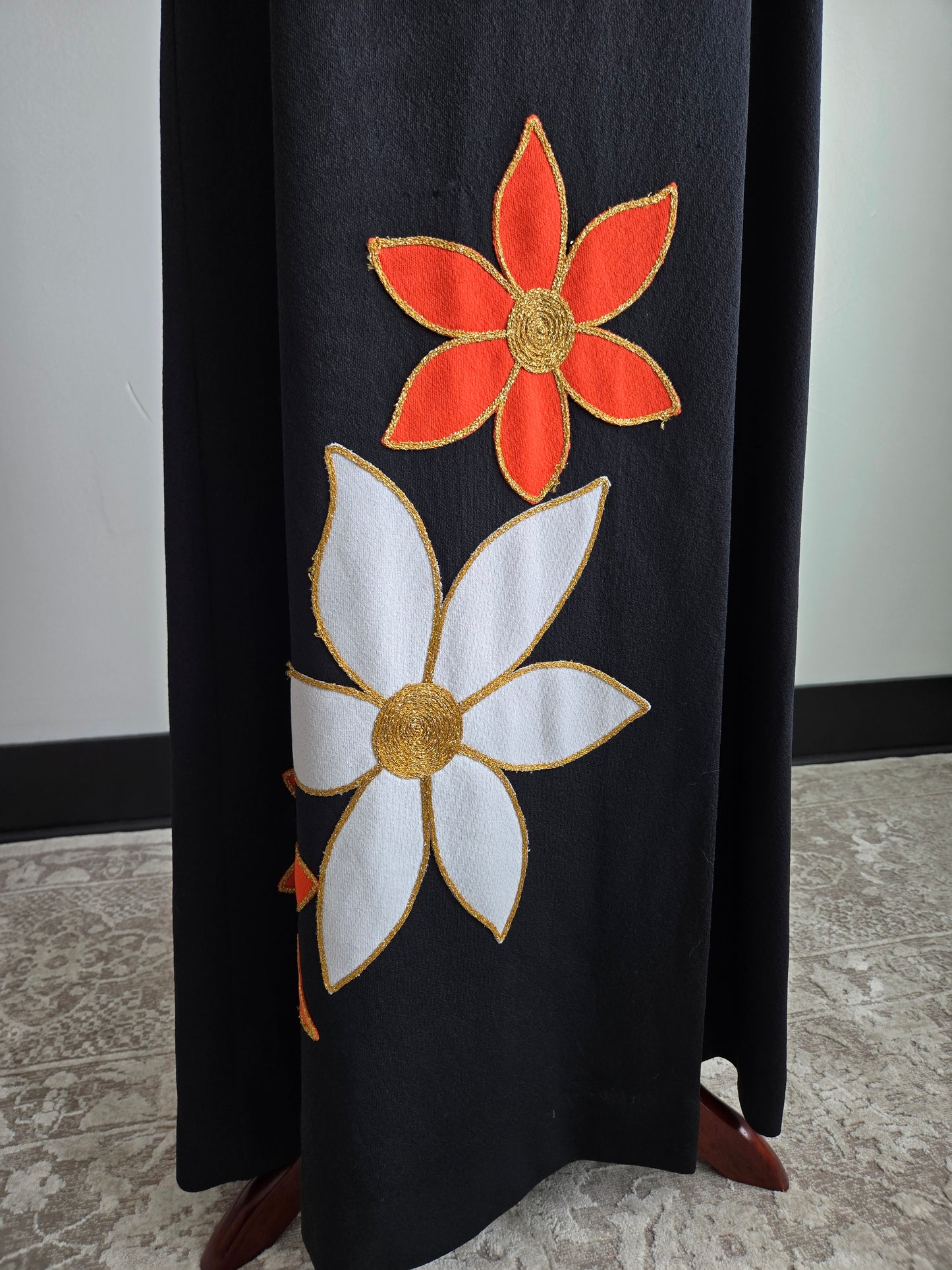 Carroll's Vintage 70s Flower Power Maxi Dress - medium