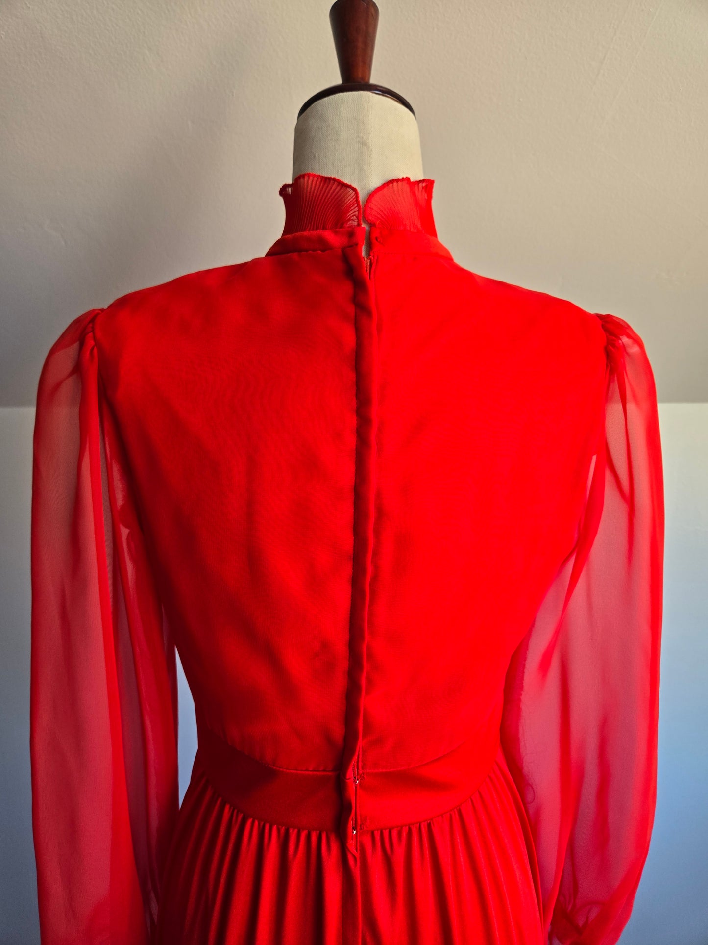 Vintage 1970s Red Dress with Ruffle Front Detail - small