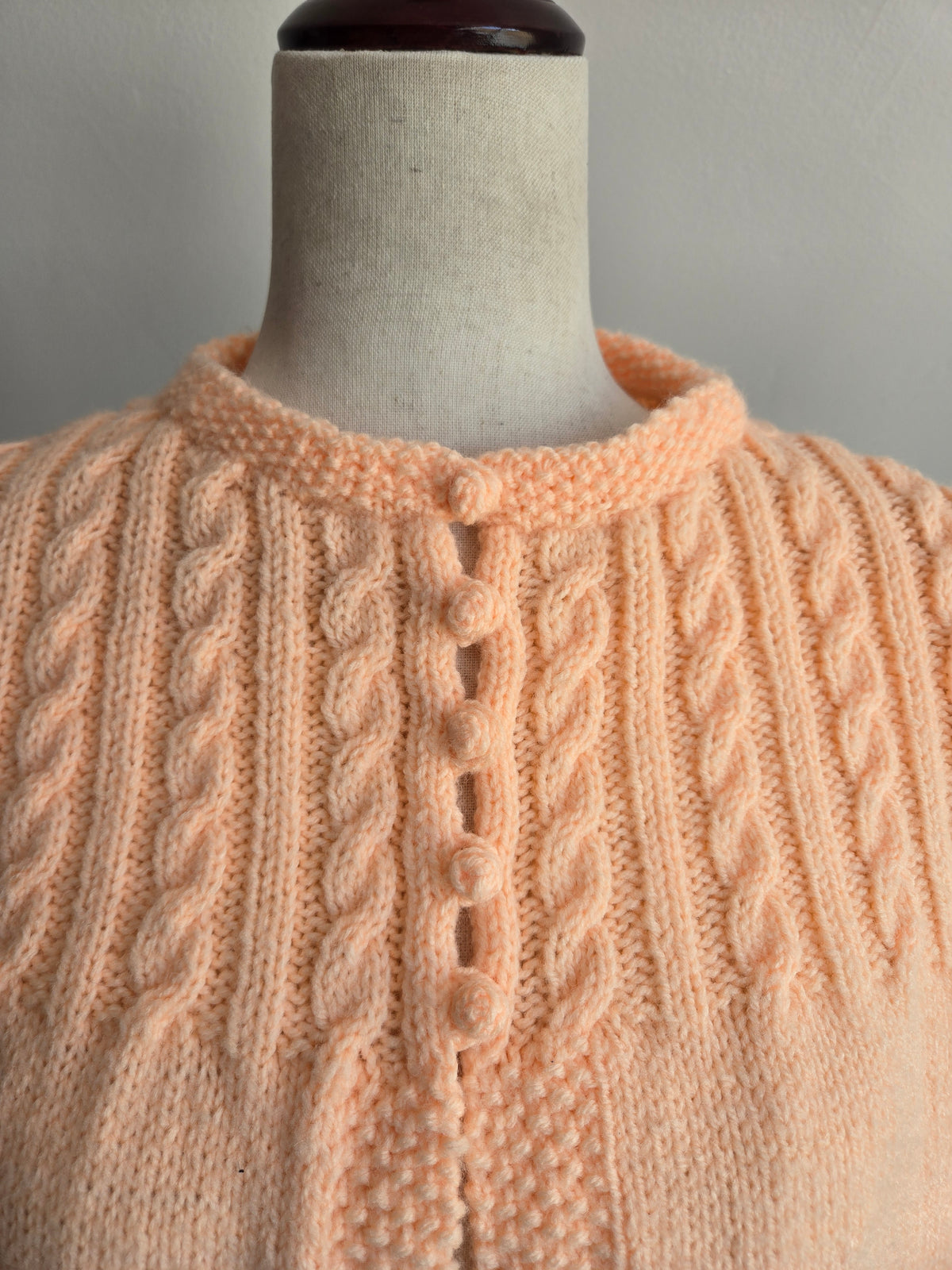 Vintage 1960s Peachy Pink Hand Made Cropped Cardigan - L/XL