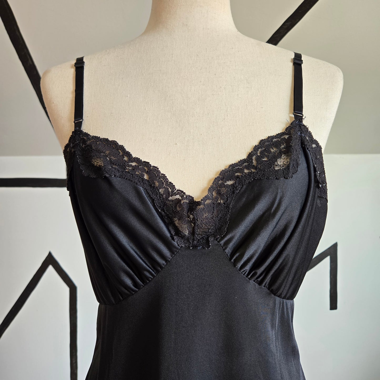 Mel-Lin Vintage Black Slip with Lace Details - large