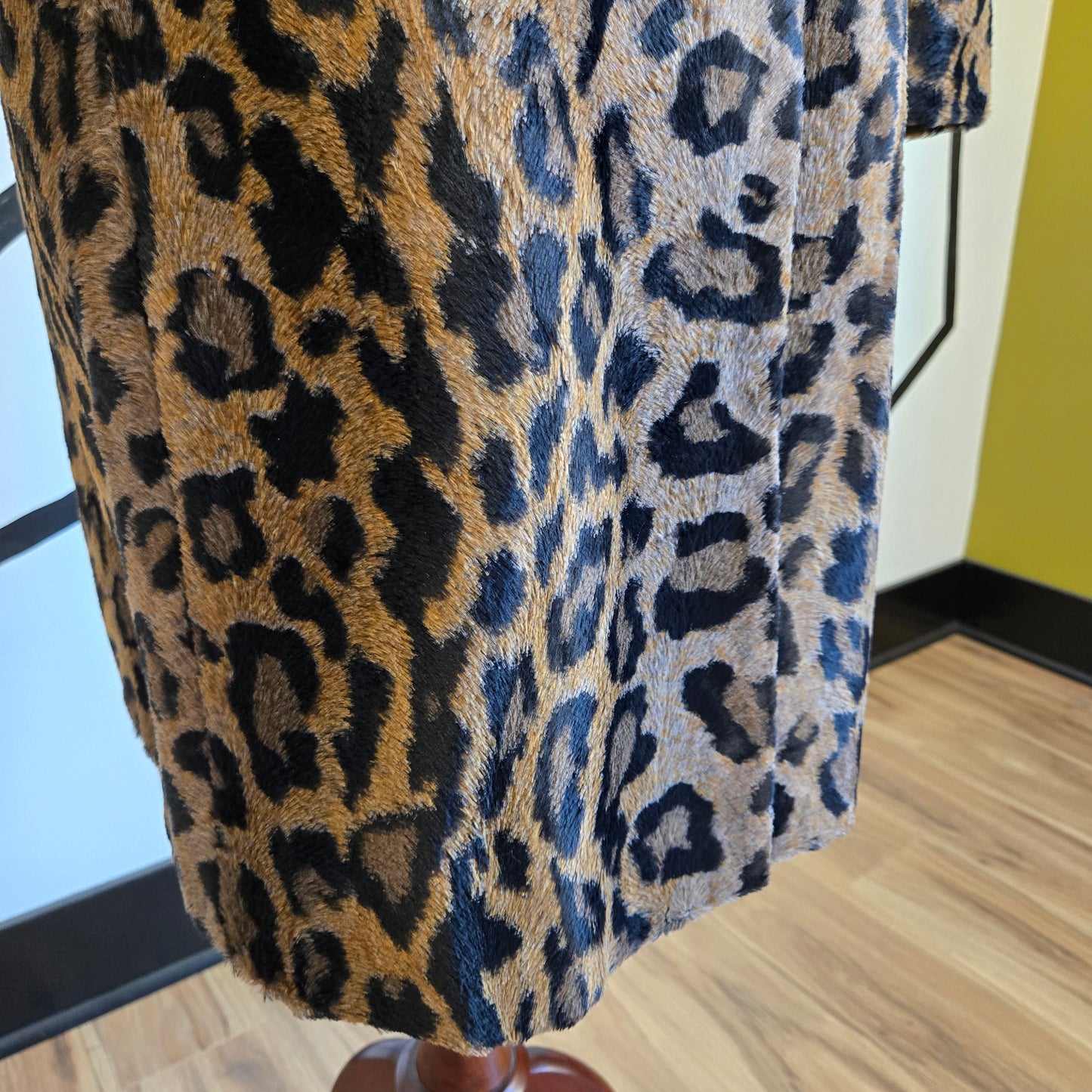 ISDA & CO Leopard Print Faux Fur Peacoat - Medium