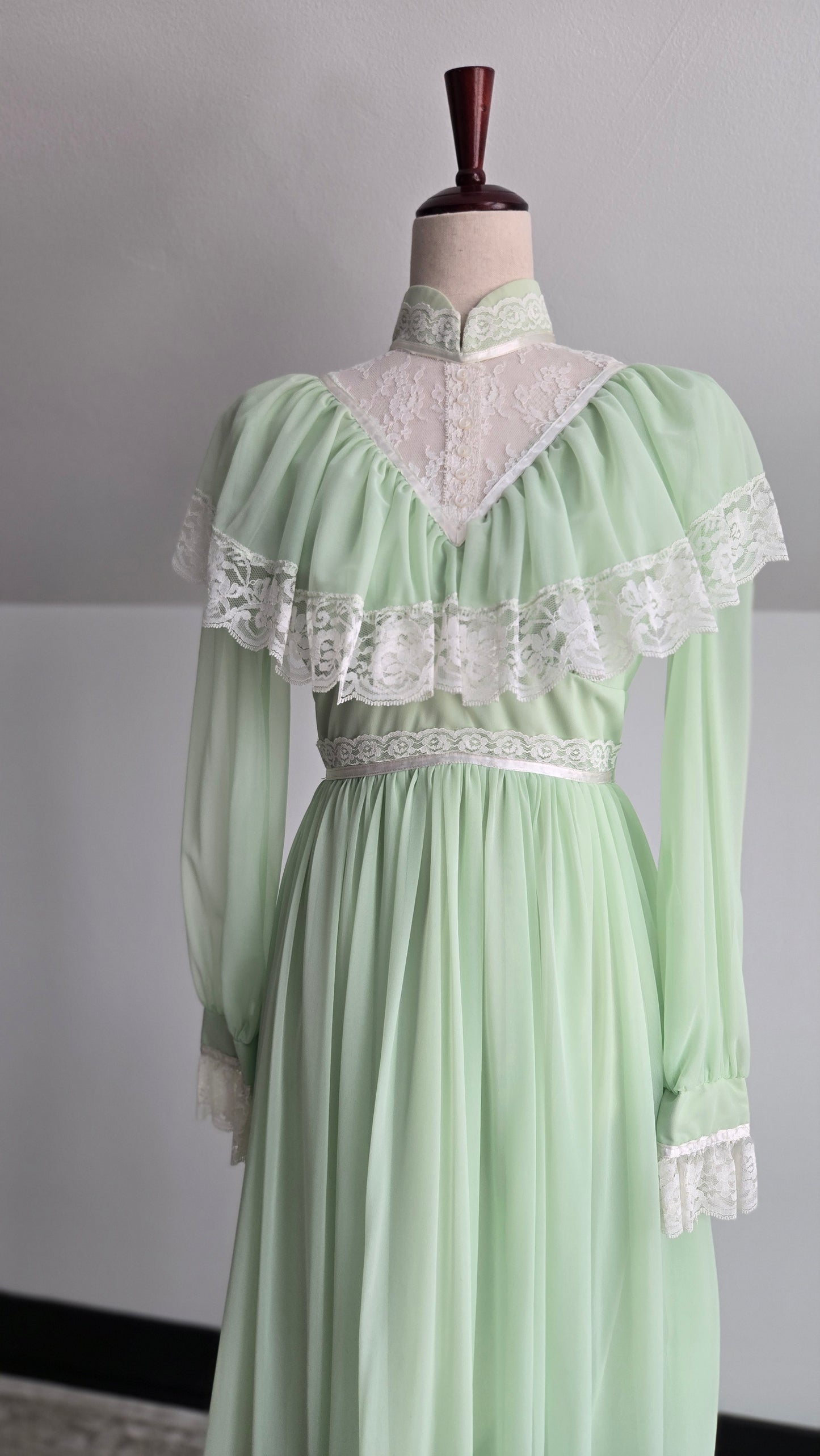 Vintage 1970s Union Made Lime Green Coquette Formal Dress - Small