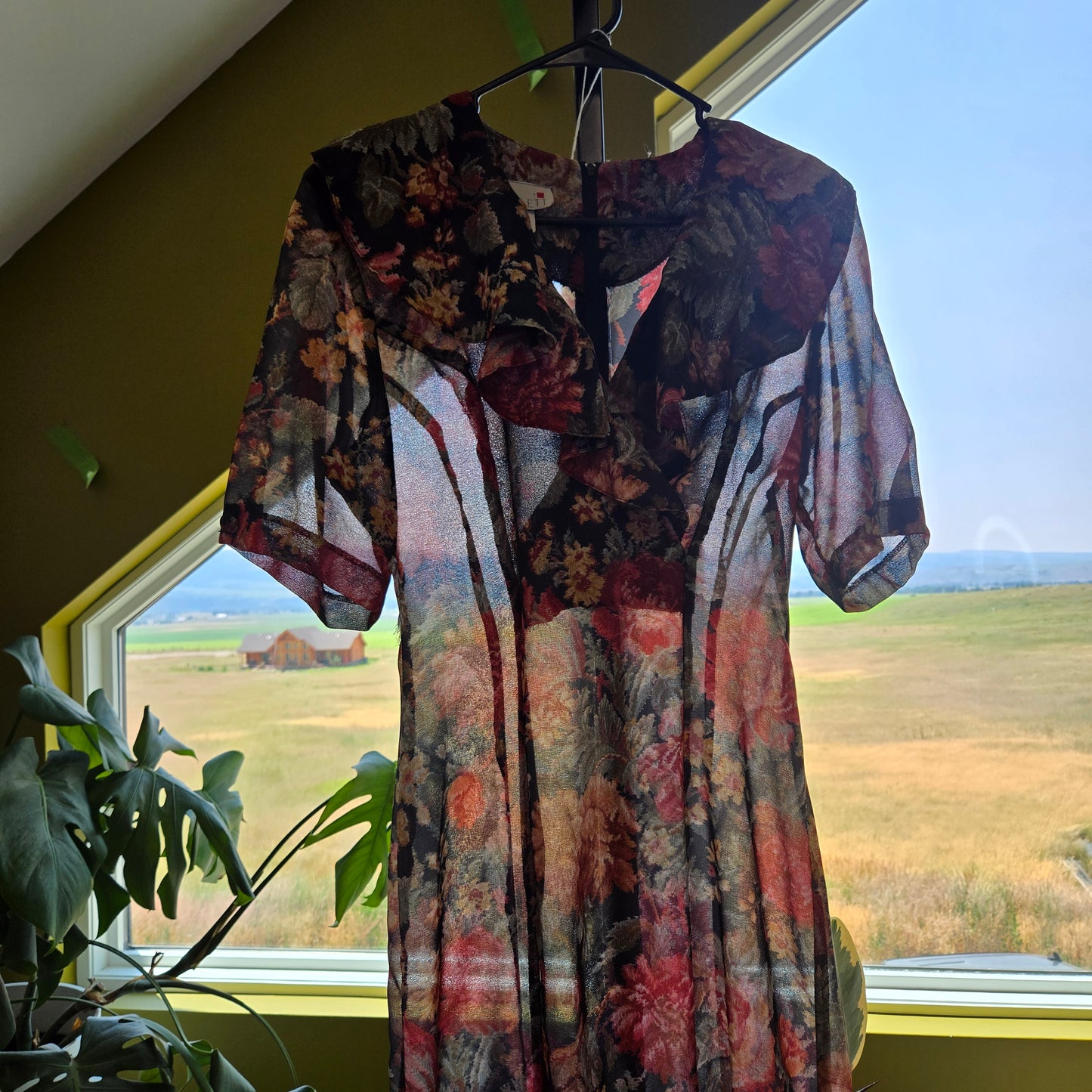 Scarlett Vintage Union Made Semi-Shear Cotton Floral Dress - small