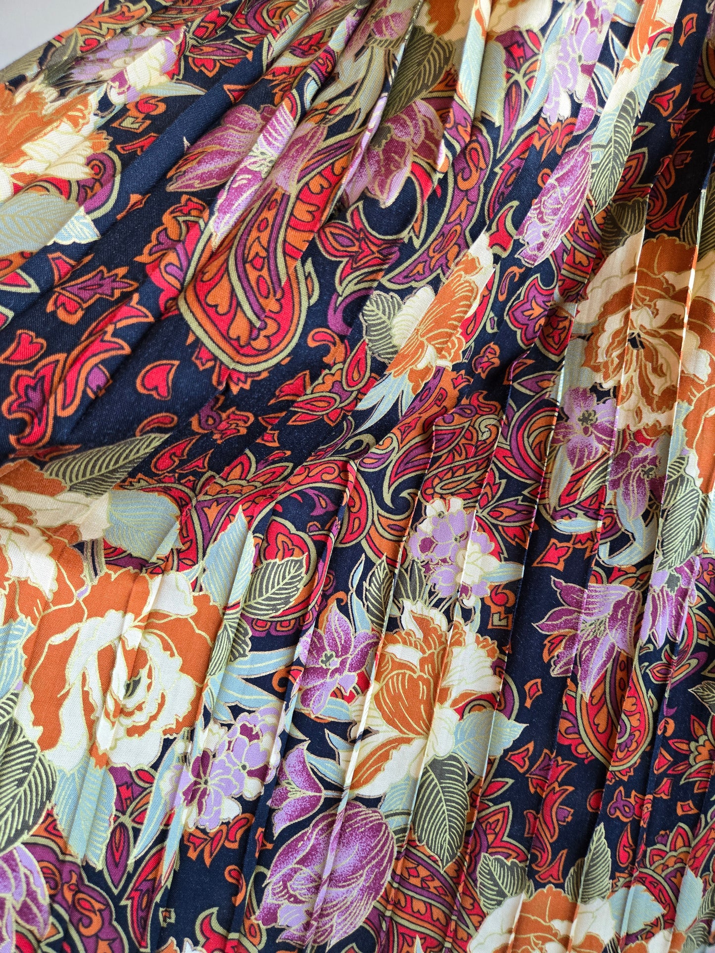 Melrose Vintage 90s Rayon Skirt - S/M/L