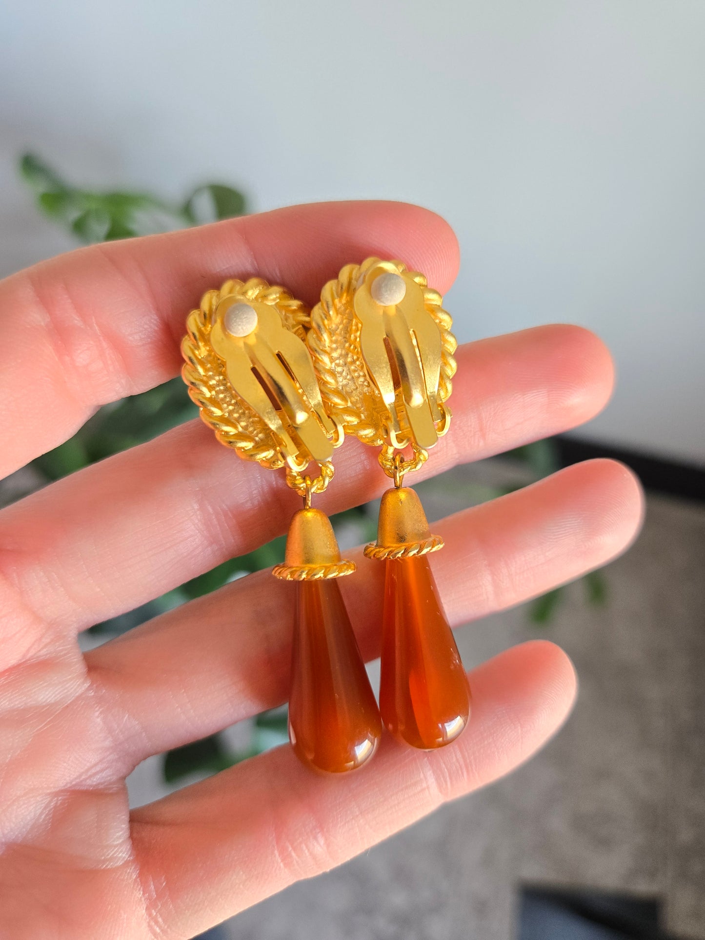 Leslie Block Vintage Gold Tone and Rust Red Clip Ons