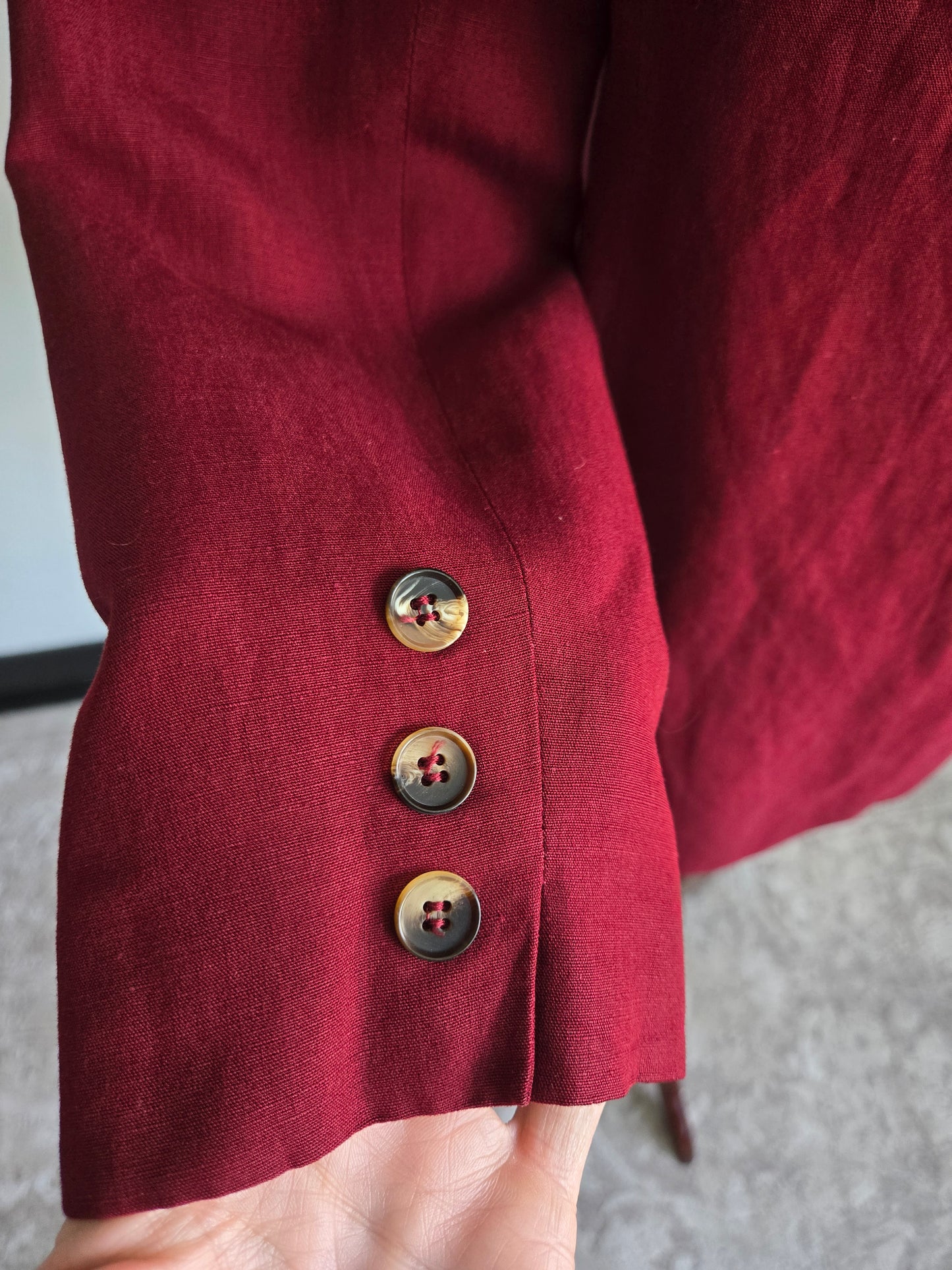 Vintage Jones New York Burgundy Linen Blazer - Size 6