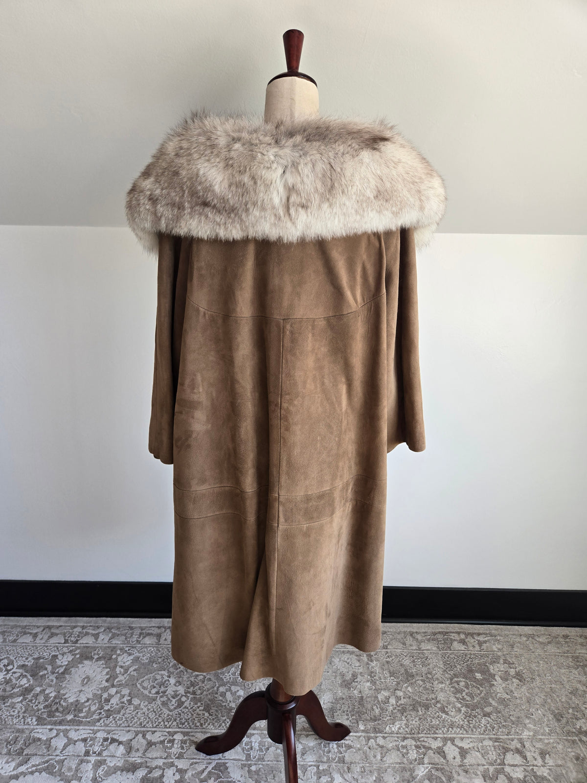 Vintage Suede Leather Coat with Genuine Fur Collar - XL/2XL