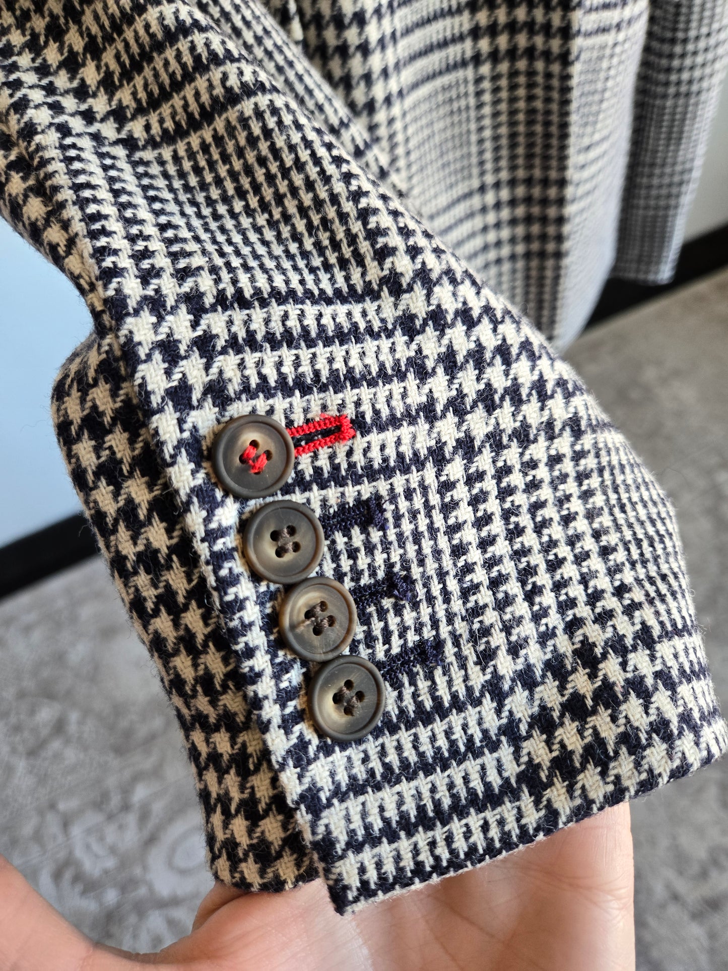 Boden British Tweed by Mallalieu's of Delph Houndstooth Wool Blazer - Medium