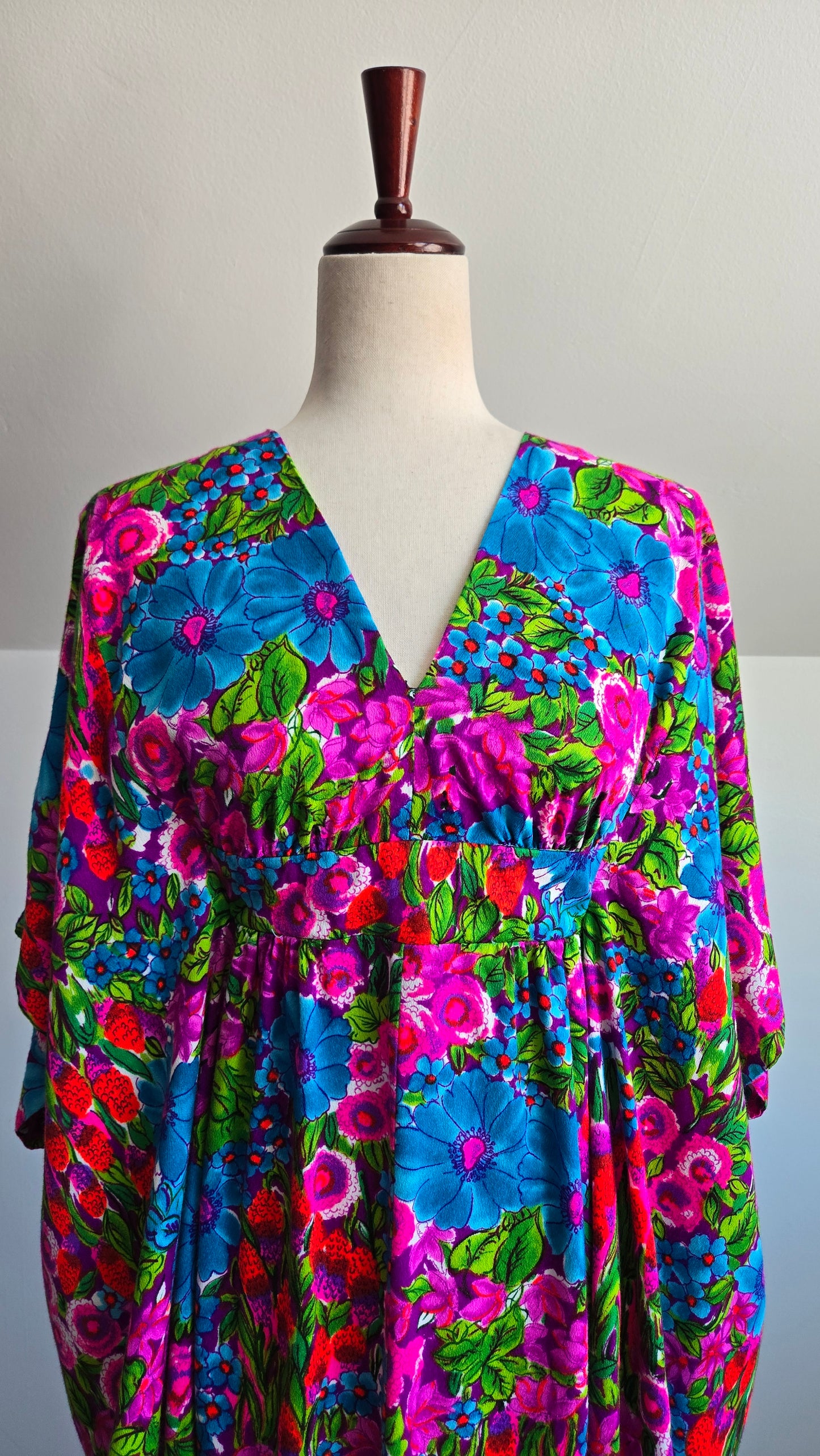 Ter-She Vintage Barkcloth Dayglo Print Floral Caftan - OS