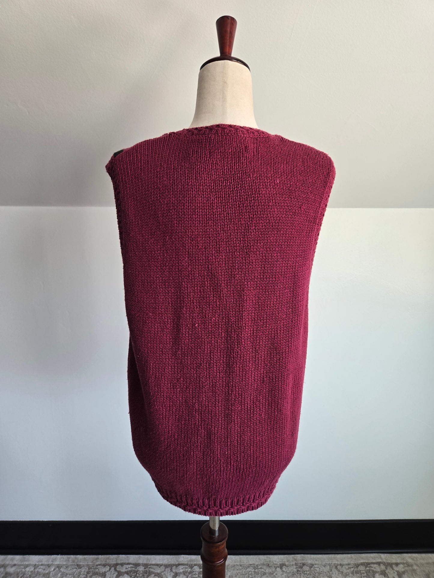 Cabela's Vintage Cotton Hand Knit Outdoors Vest - large