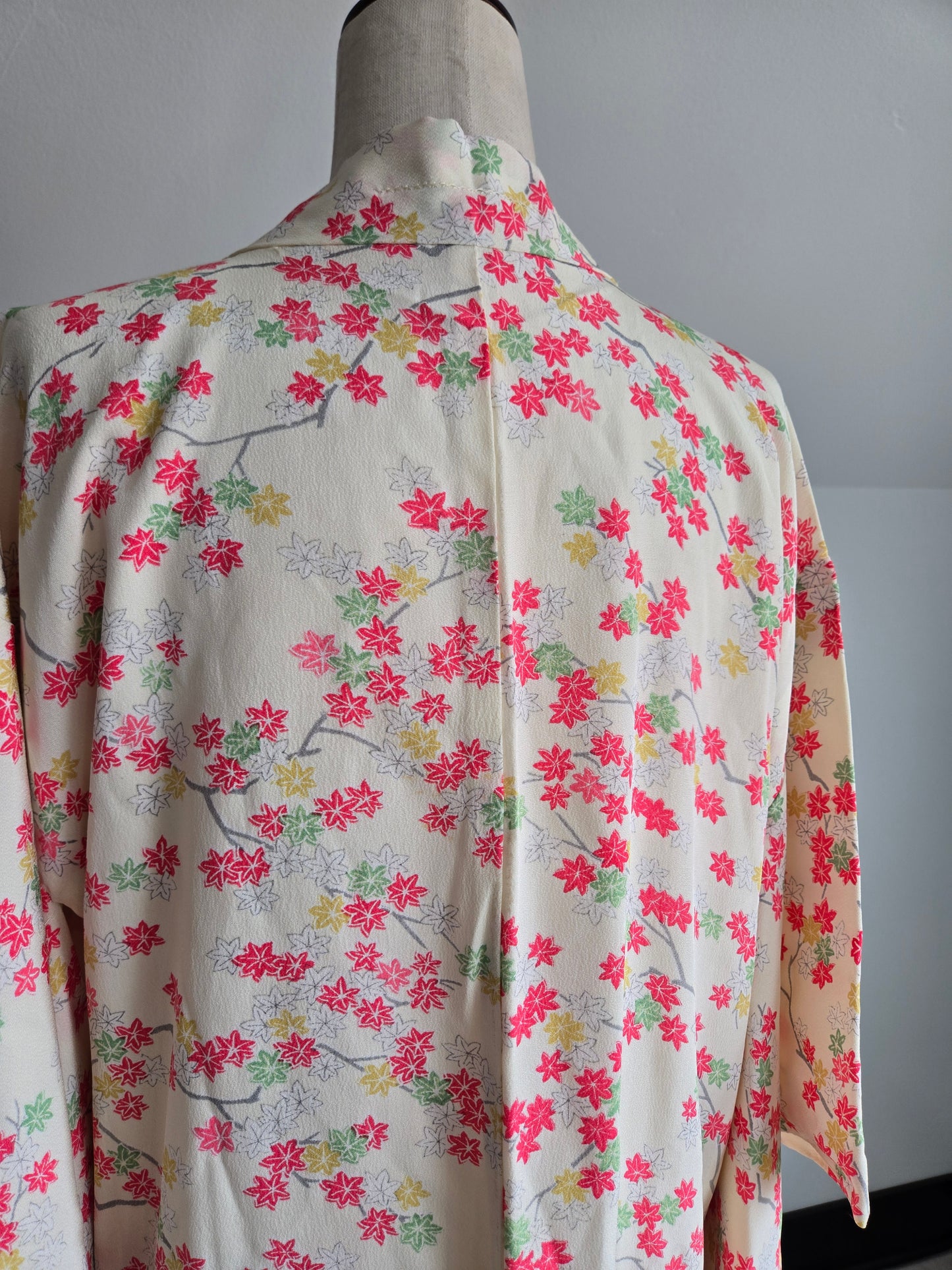 Authentic Silk Japanese Short Kimono - L/XL