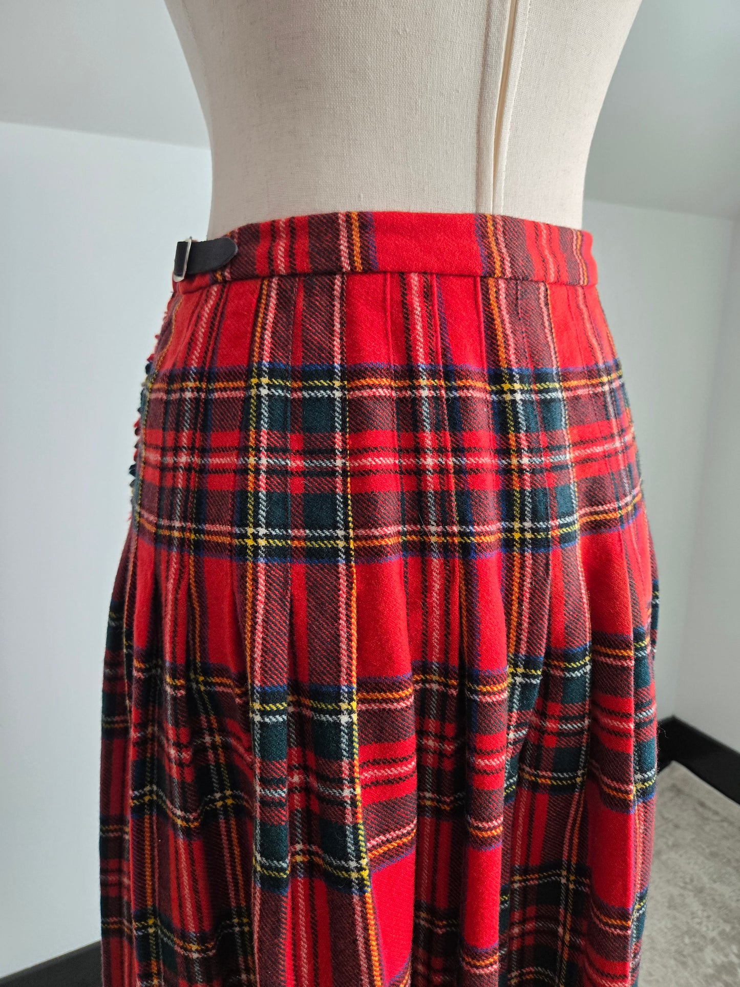 Pitlochry Scottish Wool Stewart Plaid Skirt - W26-28"