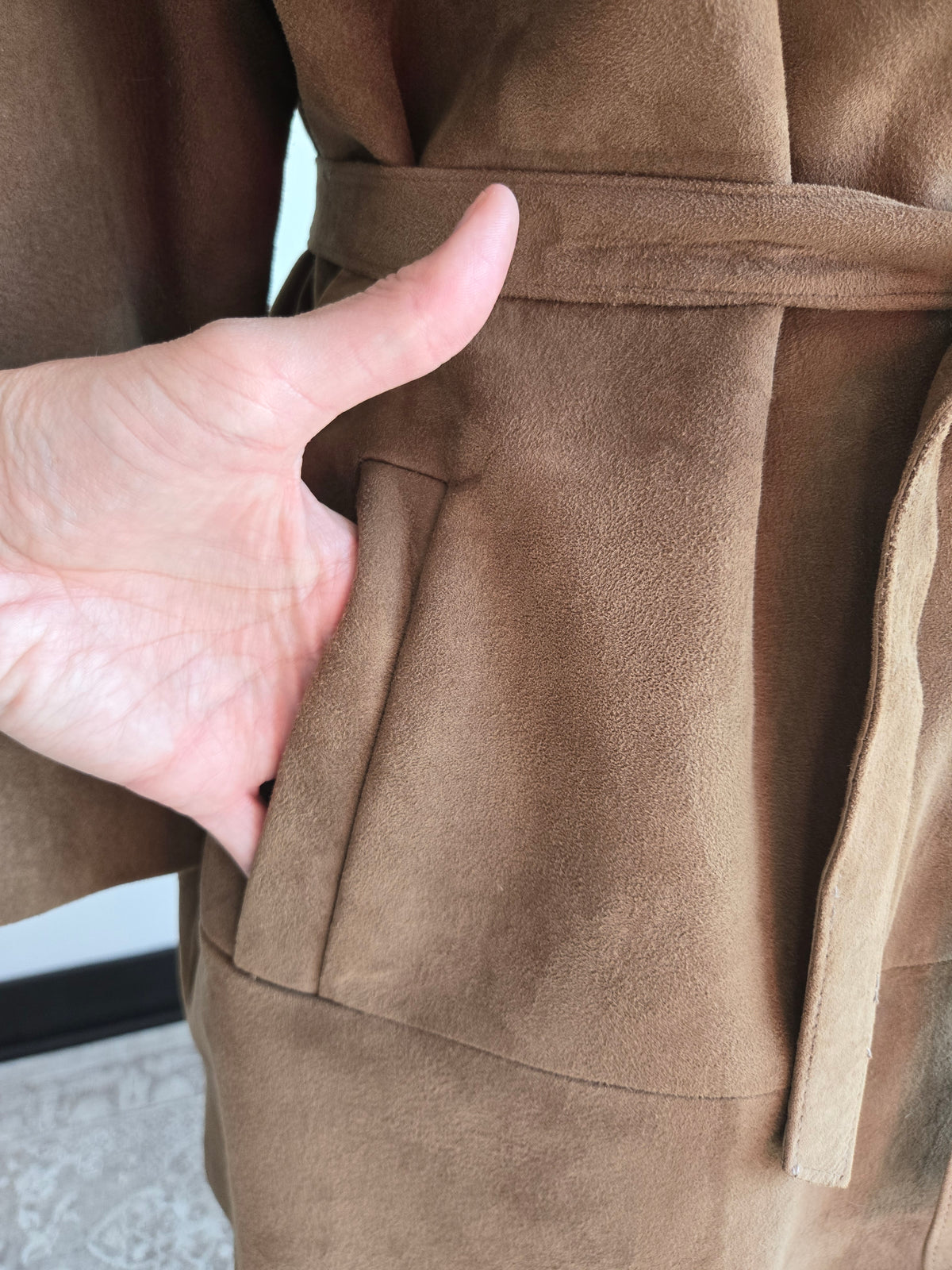 Vintage Suede Leather Coat with Genuine Fur Collar - XL/2XL
