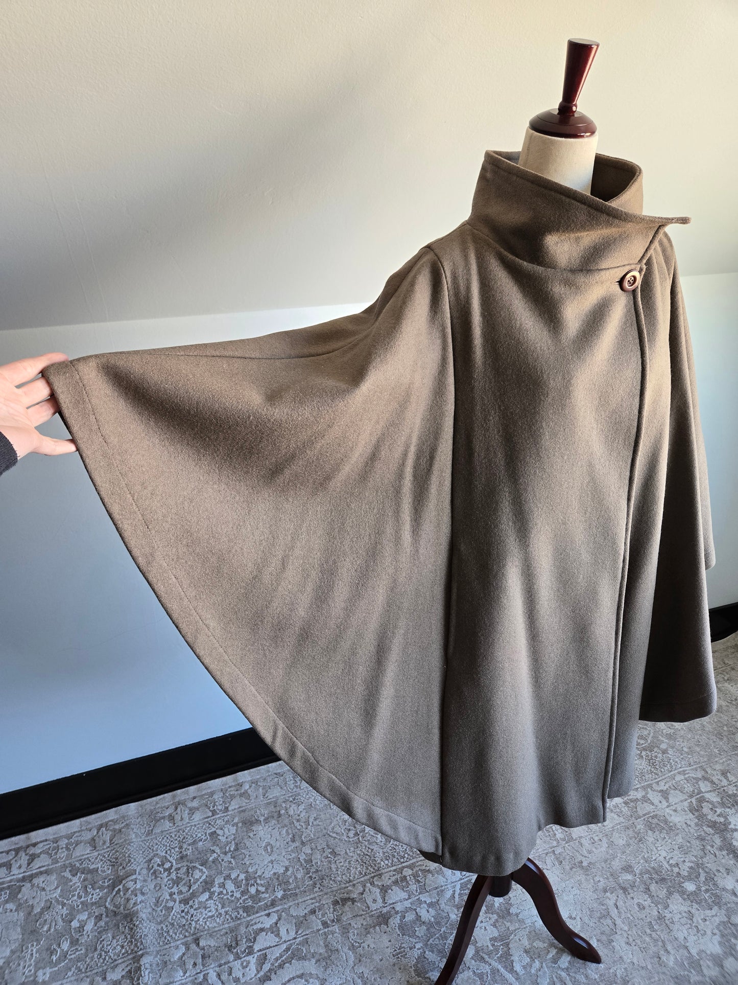 Vintage Brown Wool Poncho Coat - L/XL