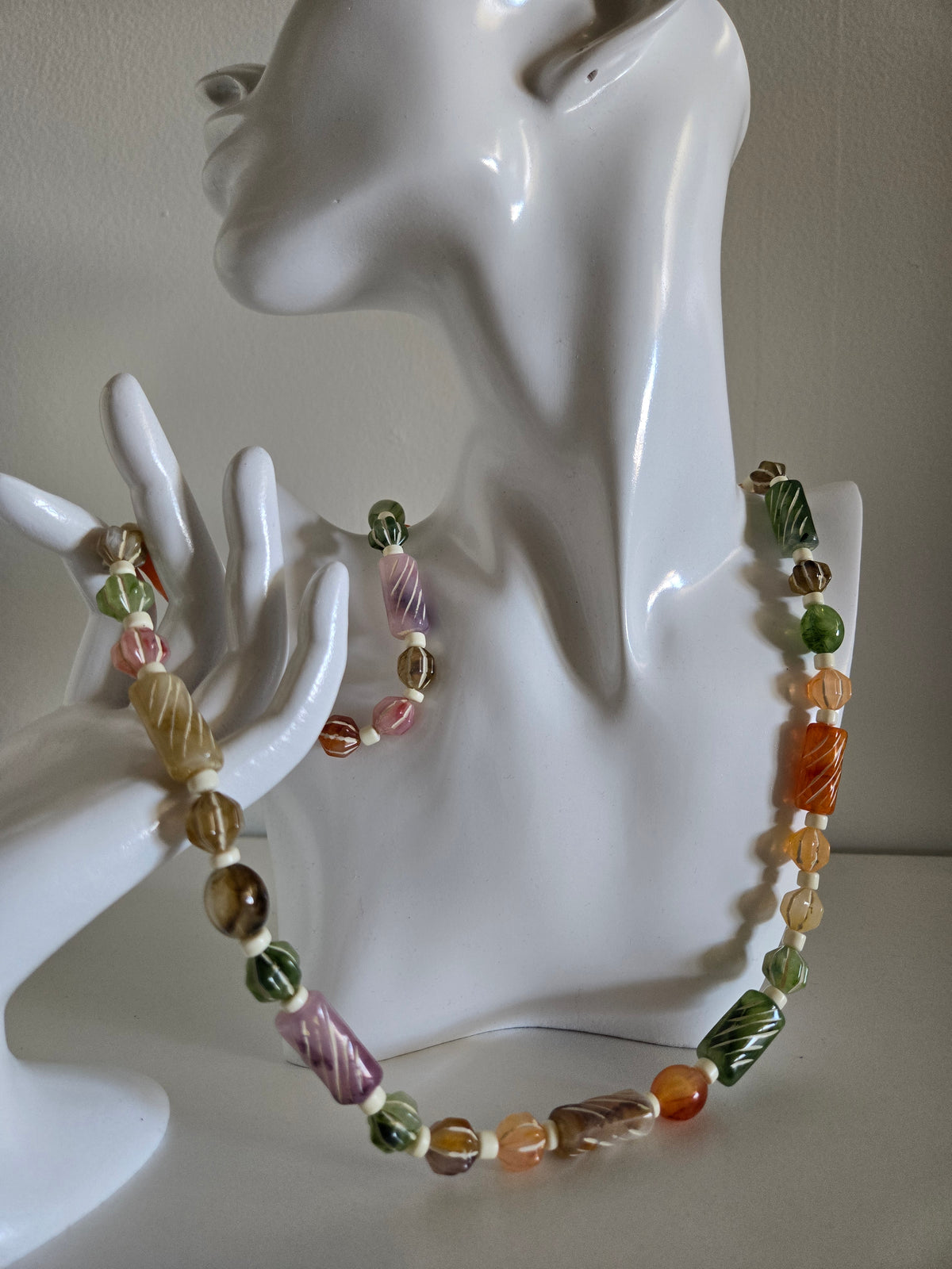 Vintage Multicolored Lucite Bead Necklace