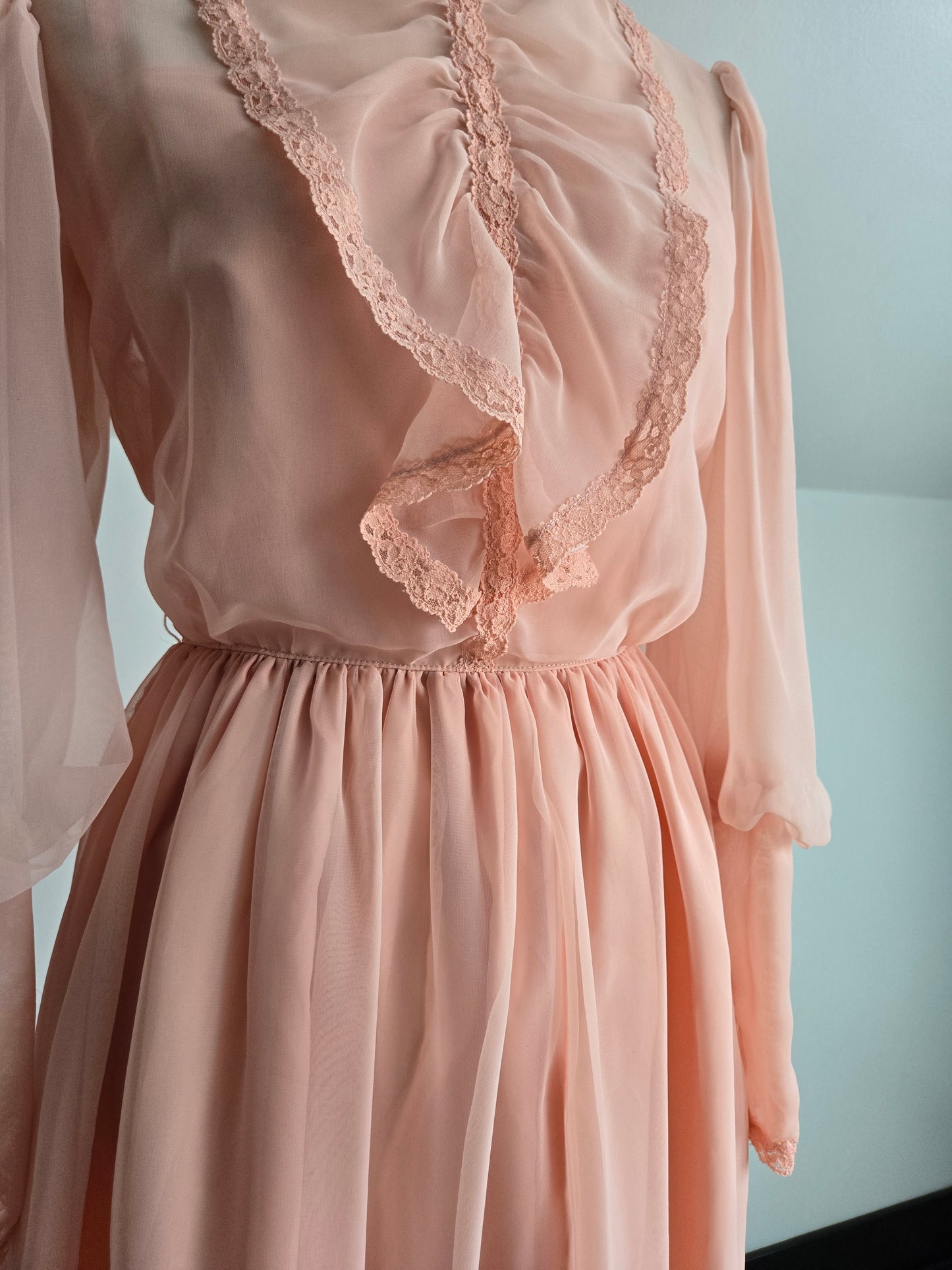 Peachy Pink 1970s Vintage Edwardian Style Dress - small