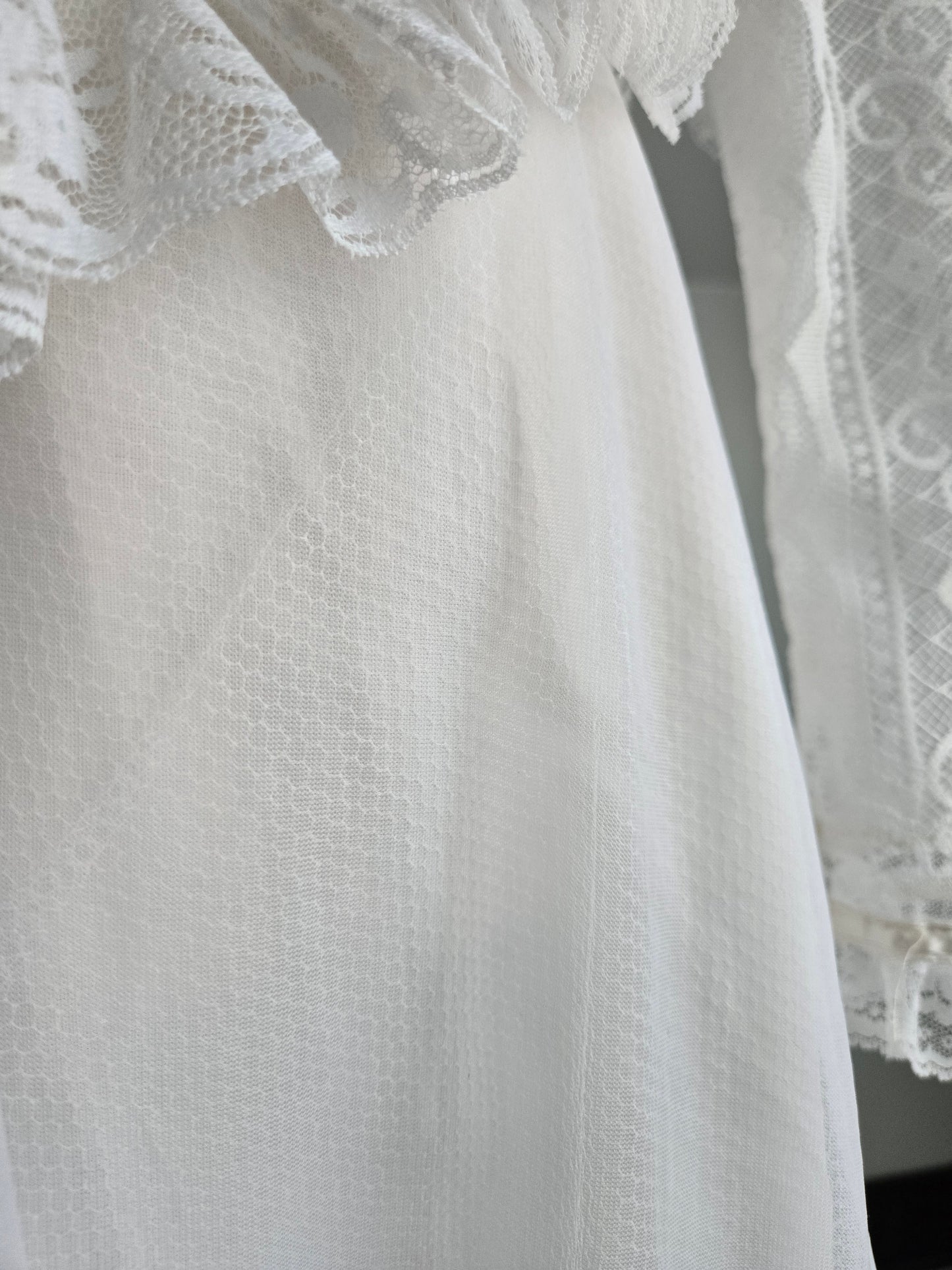Vintage Victorian Gunne Style Wedding Dress