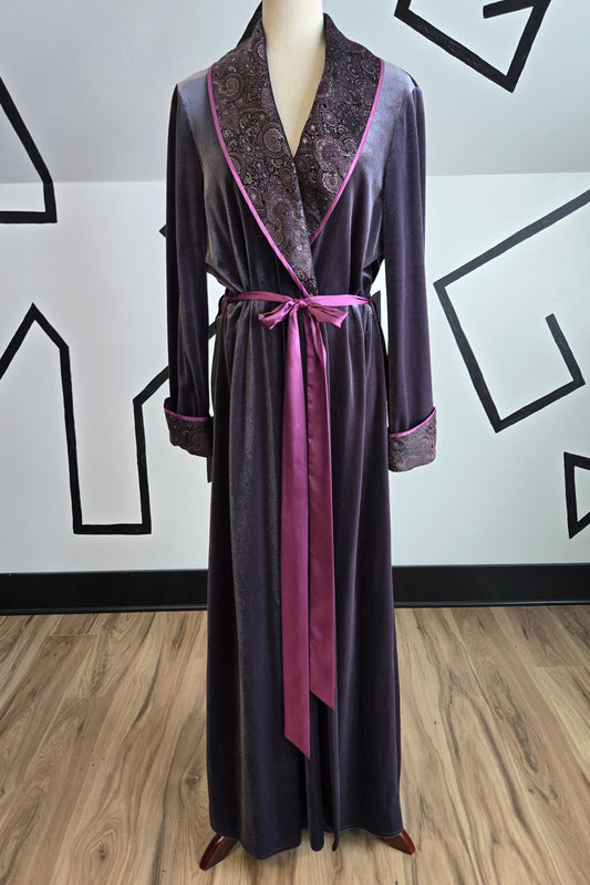 Jonquil Vintage 80s by Diane Samandi Old Hollywood Gray and Purple Velvet Robe - large
