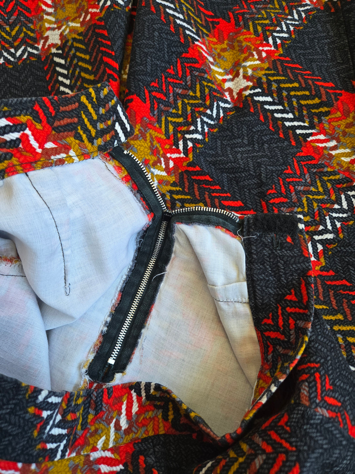 Vintage 60s Hand Made Barkcloth Bias Cut Plaid A Line Skirt - W25