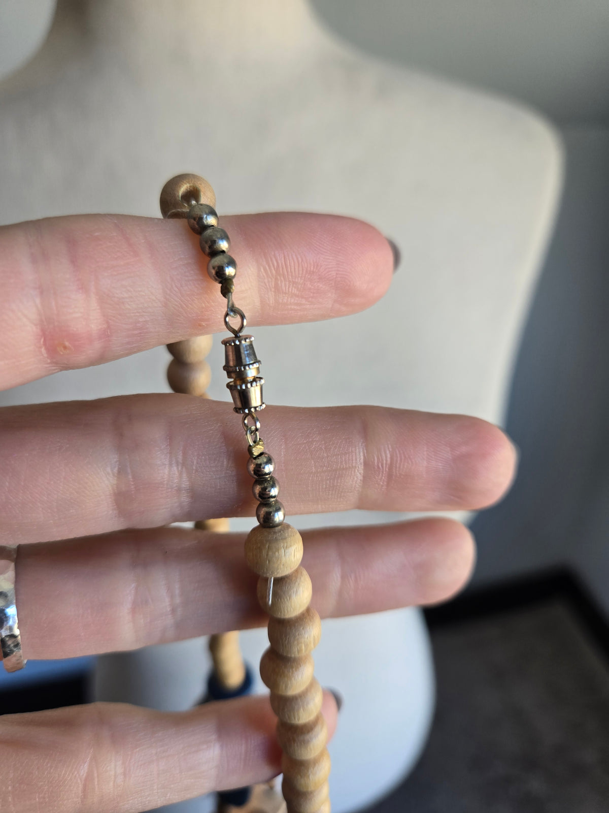 Safari Babe Wood Necklace - Blue