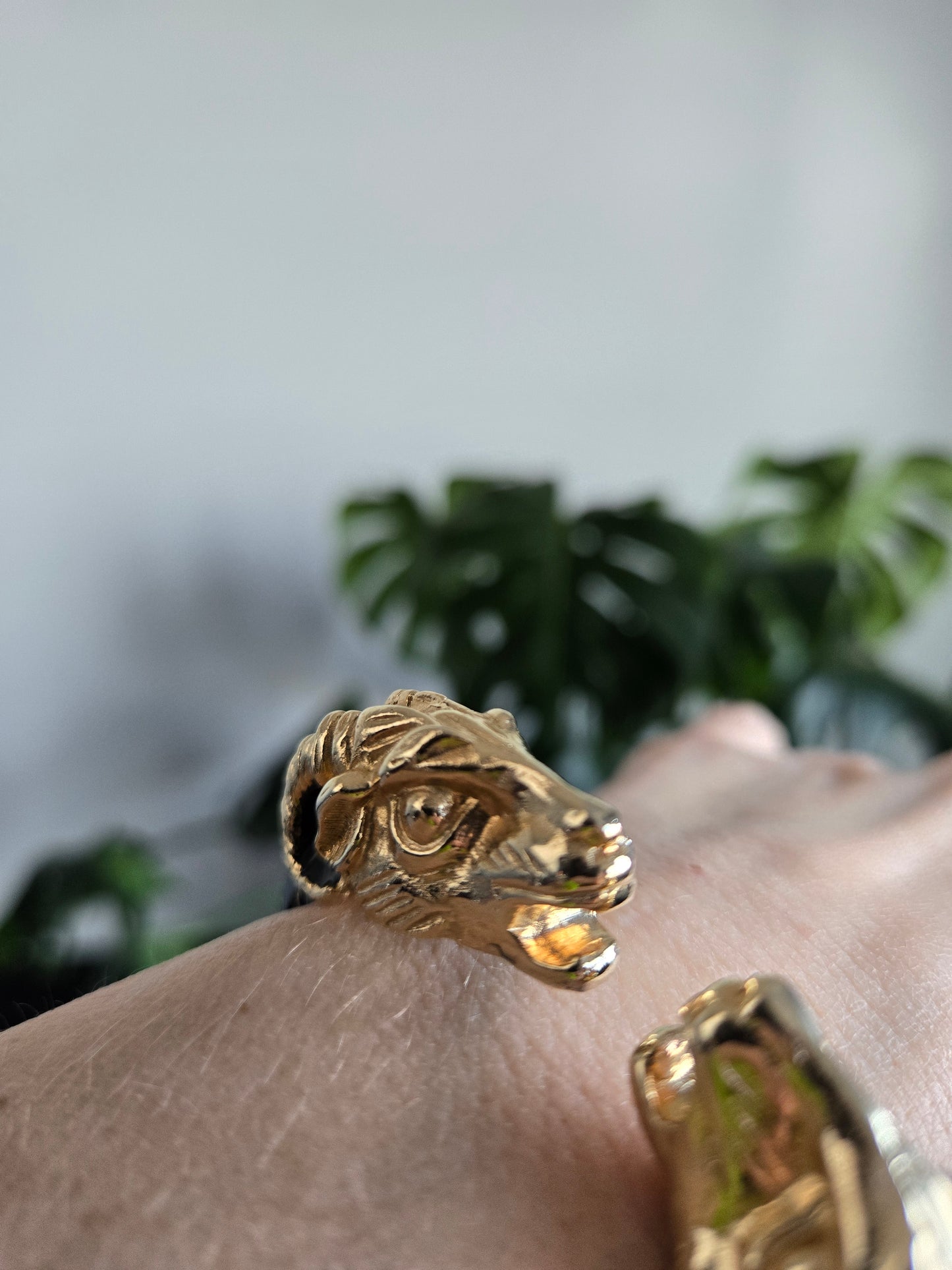 Donald Stannard Vintage Black Double Rams Head Hinge Bracelet