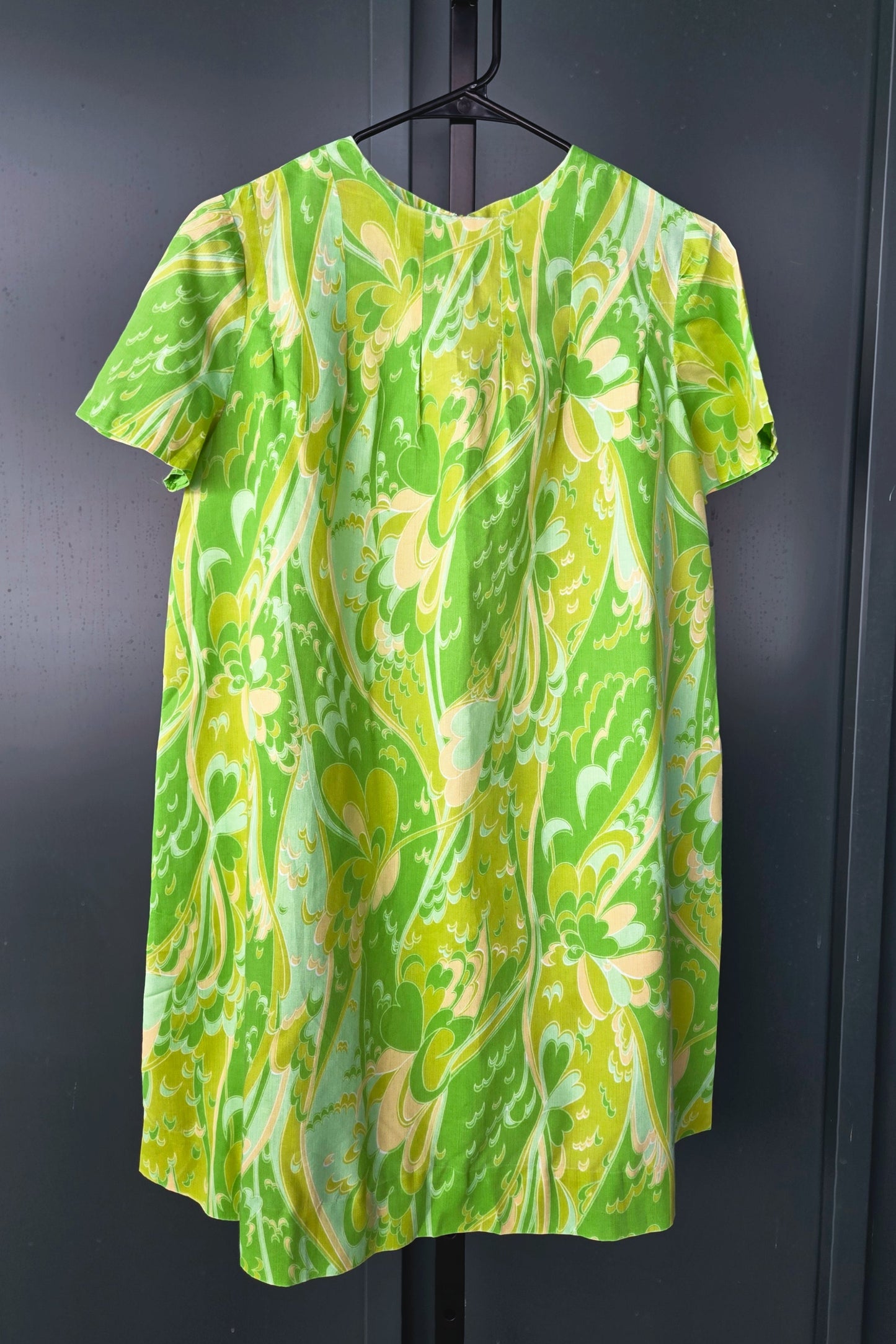 Vintage 1950s Handmade Lime Green Gauzy Cotton Shift Dress - medium