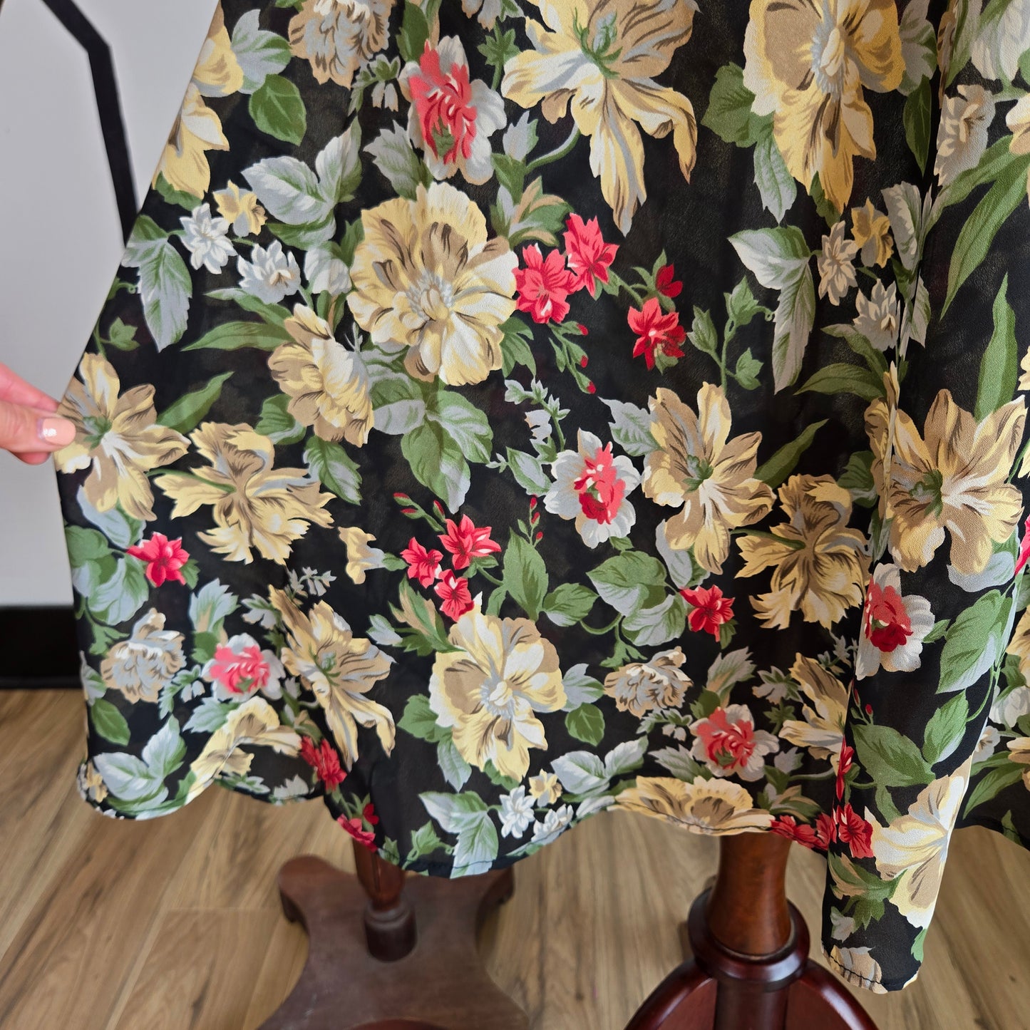 Liz Roberts Vintage 1980 Dark Floral Cape Shoulder Dress