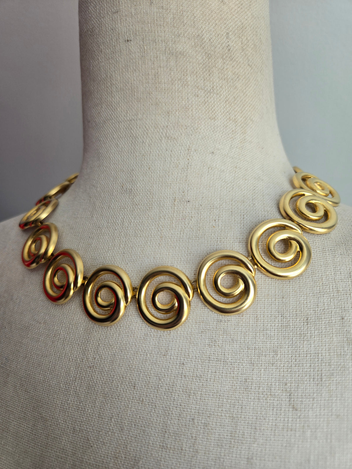 Vintage Matte Gold Chunky Swirl Necklace