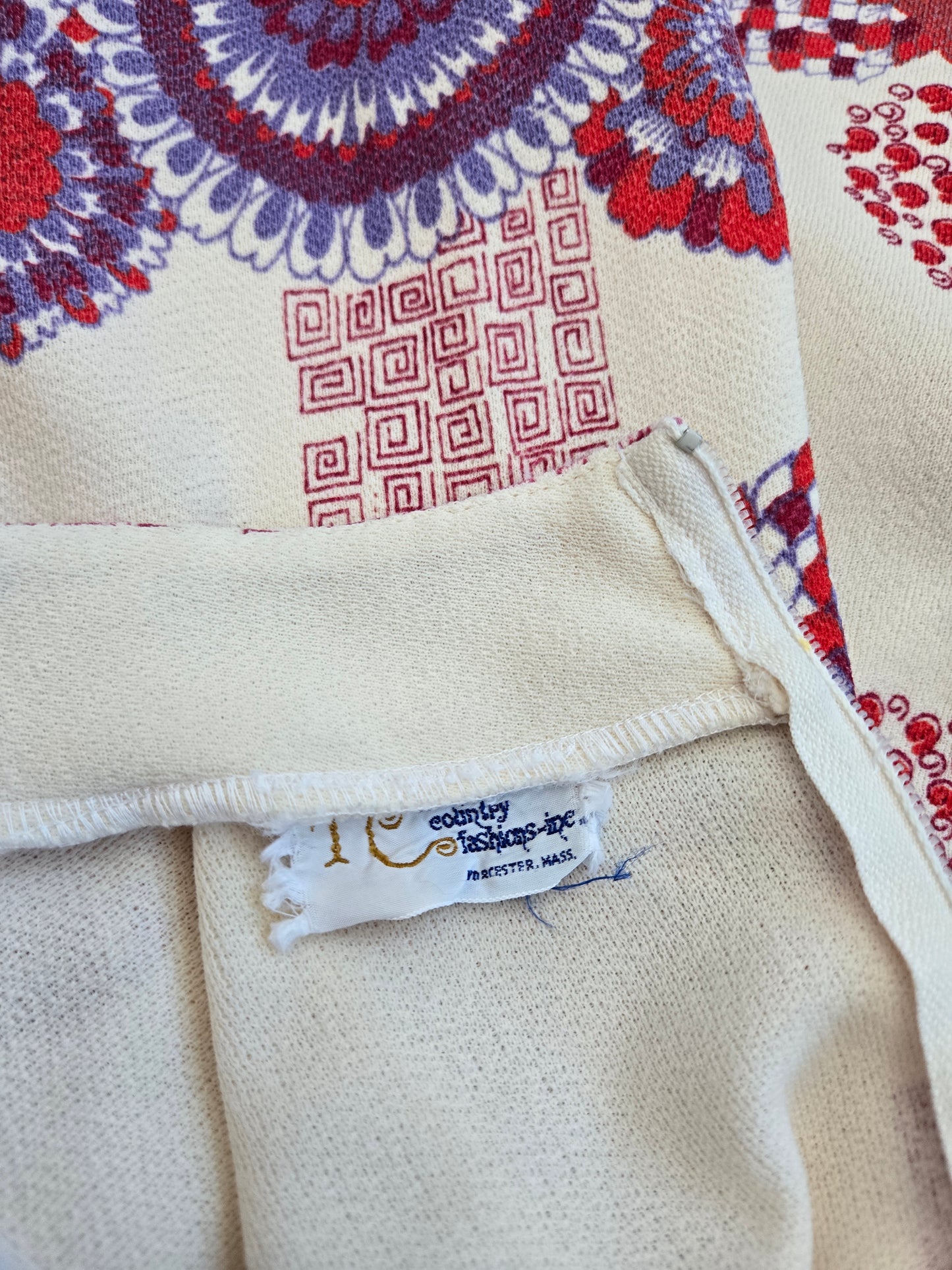 Town & Country Fashions Vintage 60s Novelty Print Shift Mini Dress - S/M