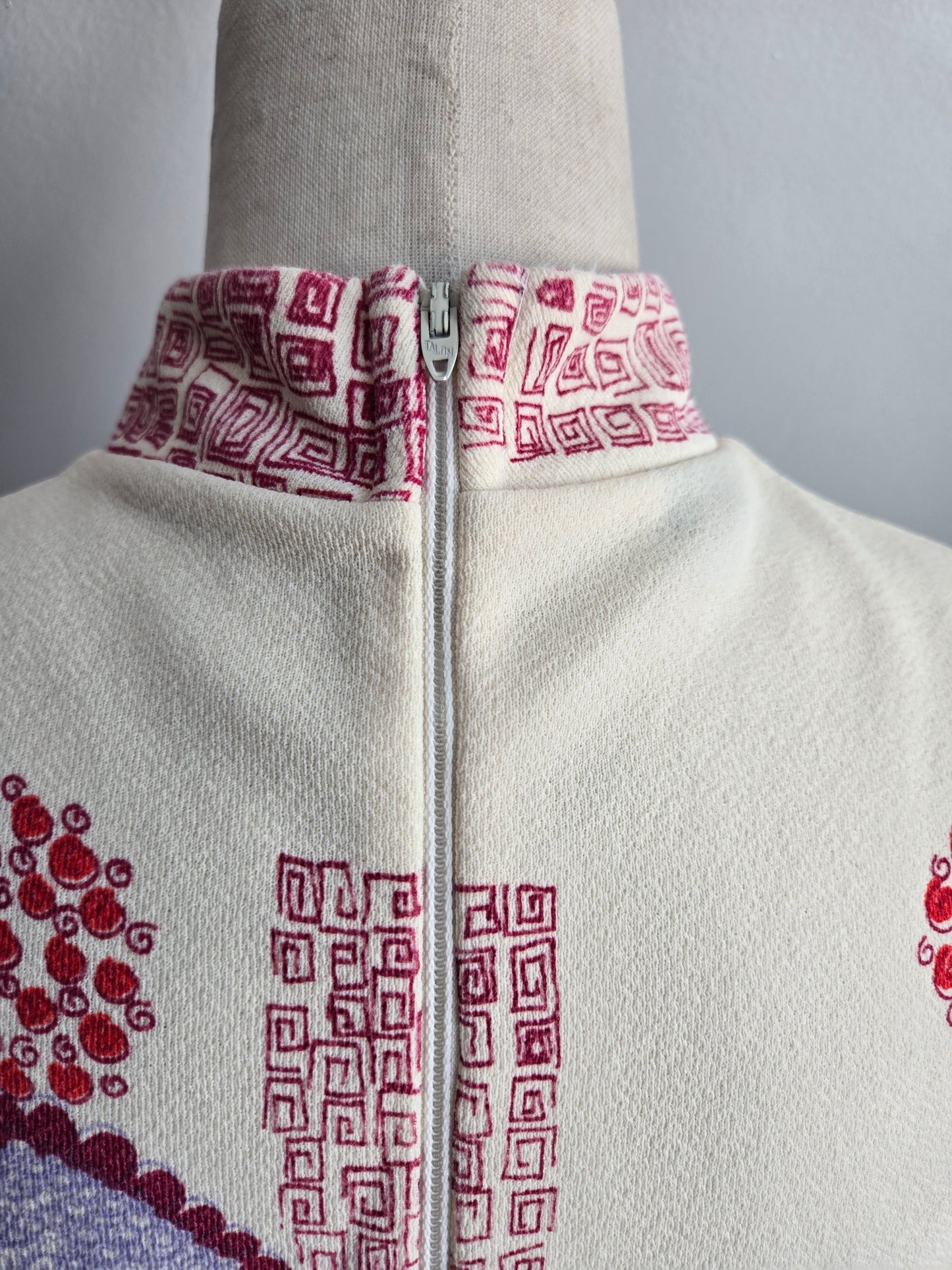 Town & Country Fashions Vintage 60s Novelty Print Shift Mini Dress - S/M